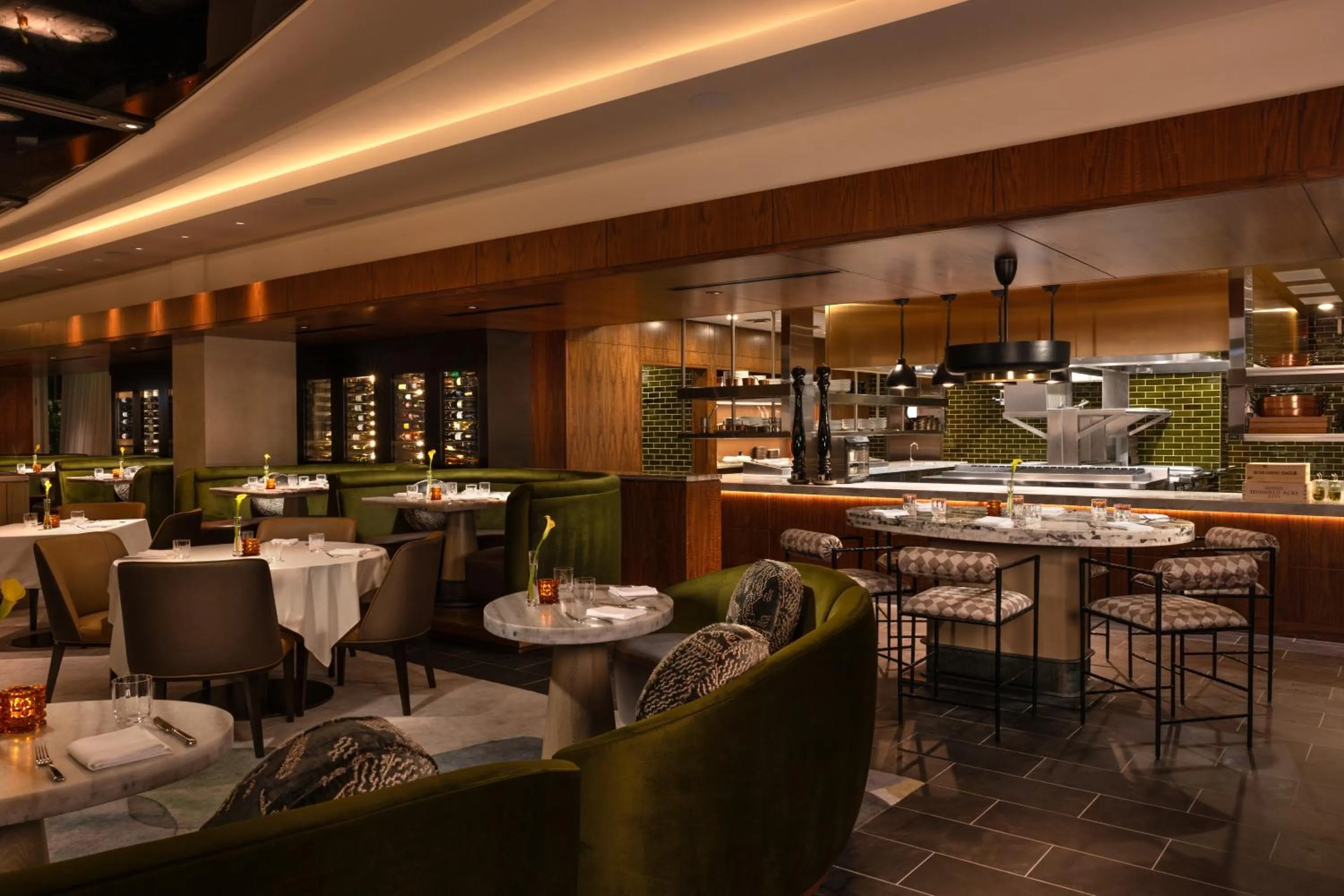 Restaurant/places to eat in Pier Sixty-Six