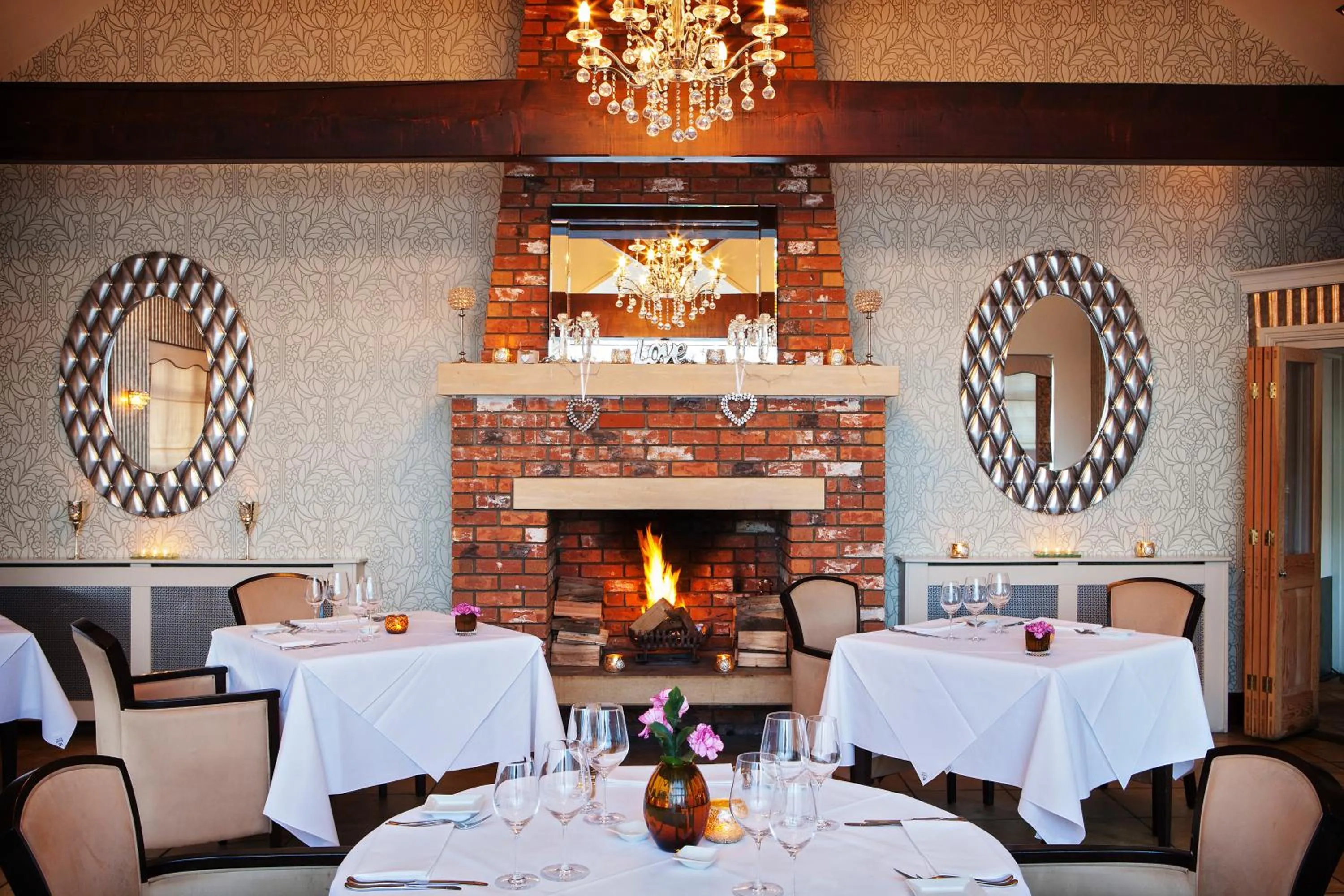 Restaurant/places to eat in San Pietro Hotel & Restaurant