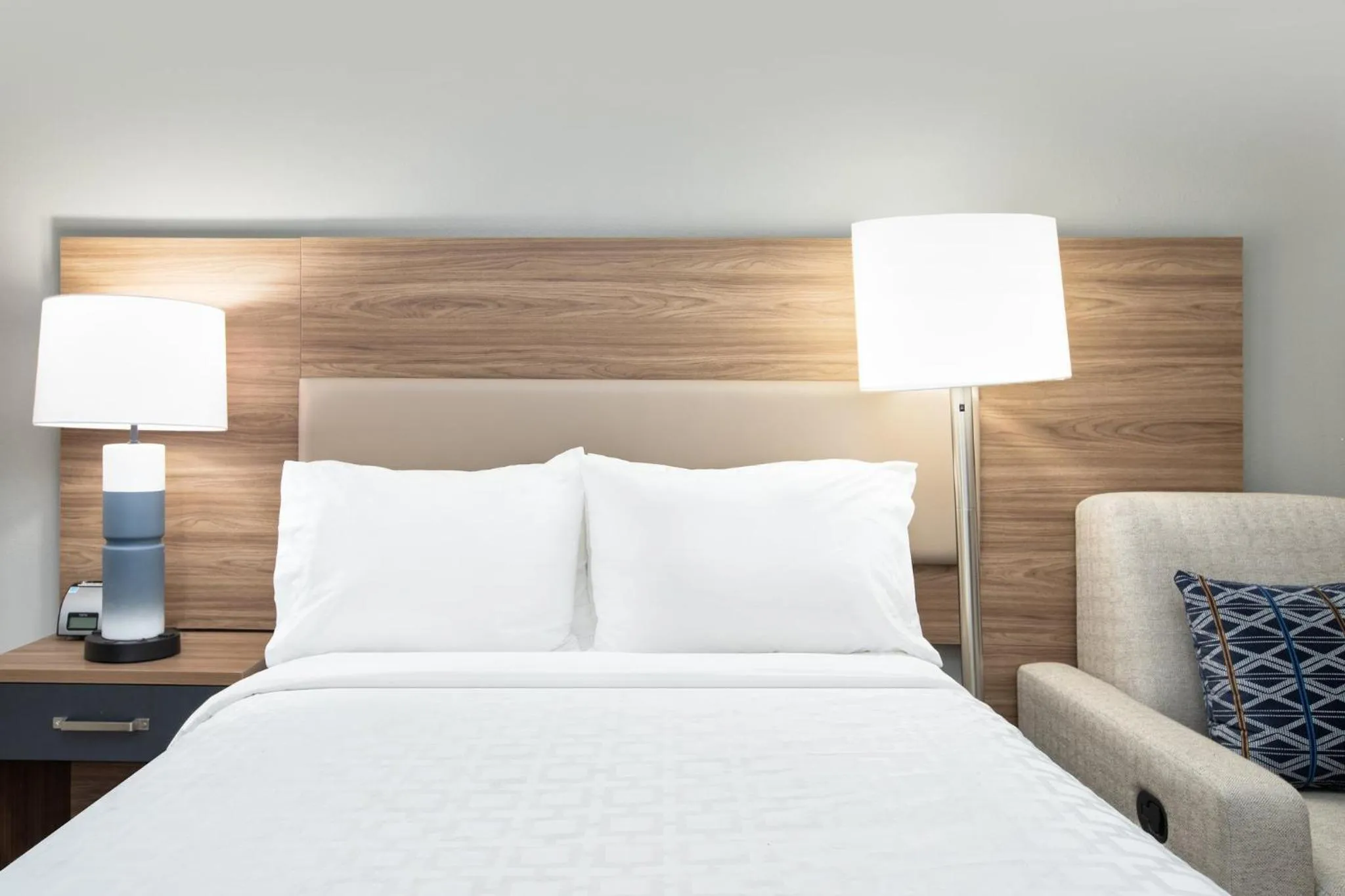 Photo of the whole room, Bed in Candlewood Suites Conway by IHG