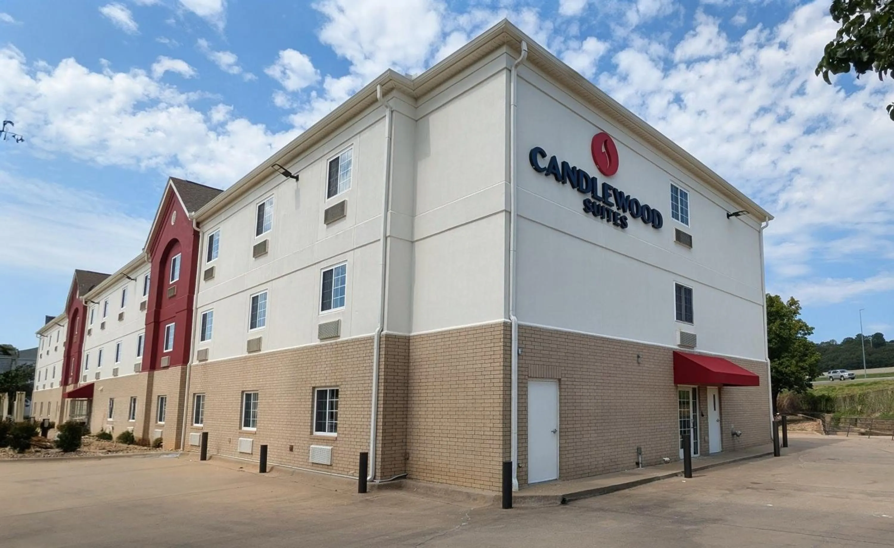 Property building in Candlewood Suites Conway by IHG