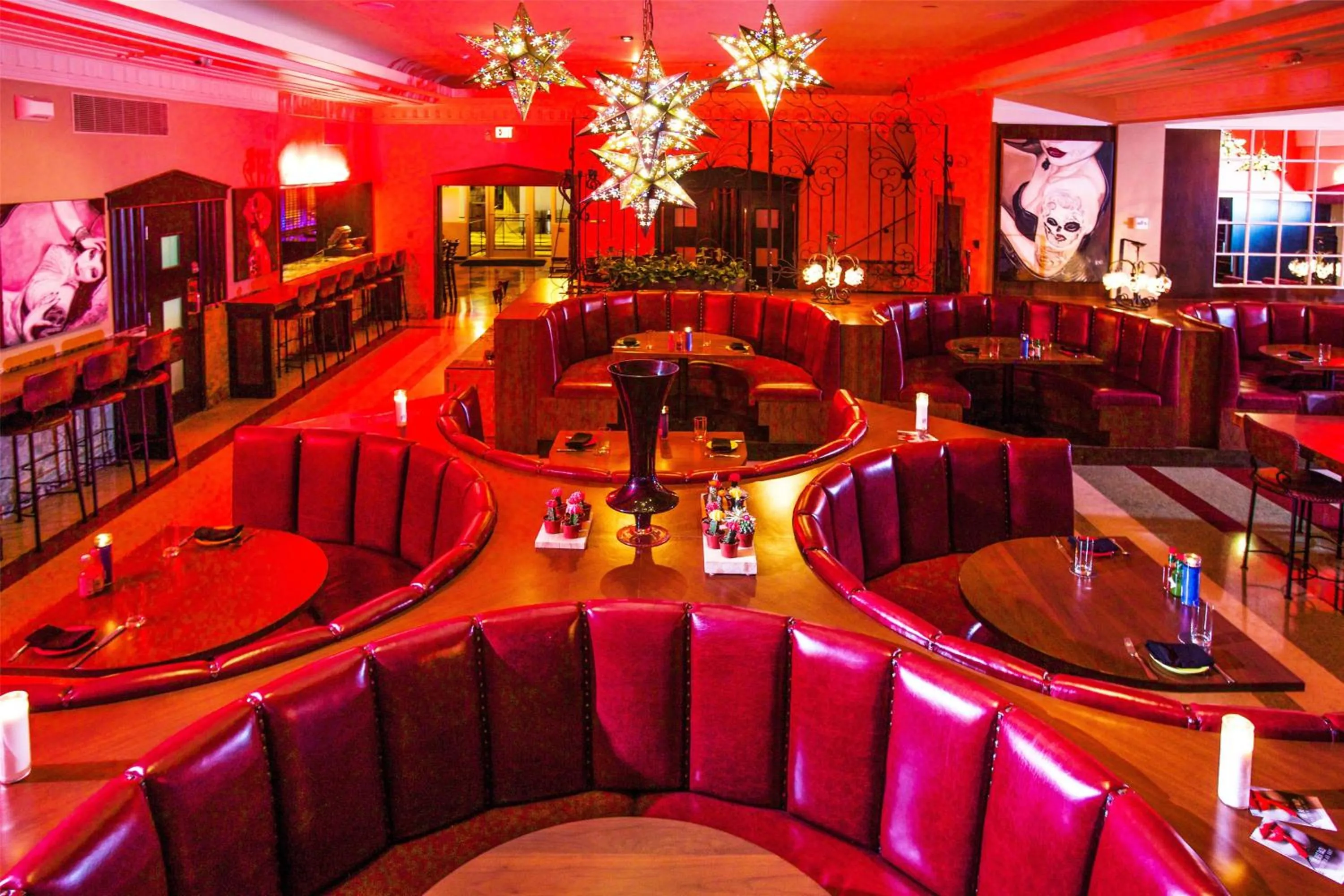 Restaurant/places to eat in Dream South Beach, by Hyatt