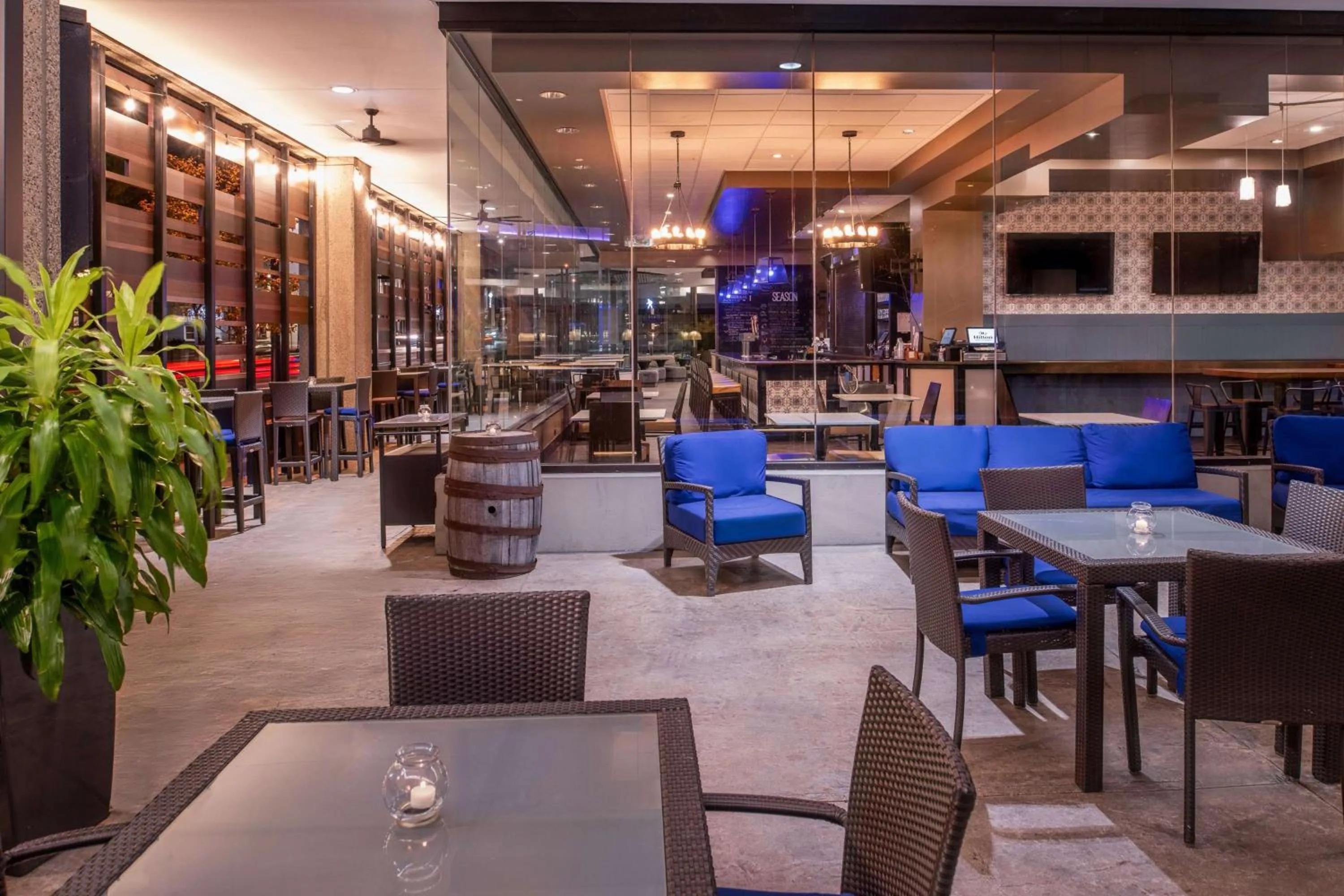 Patio in Hilton Lexington Downtown