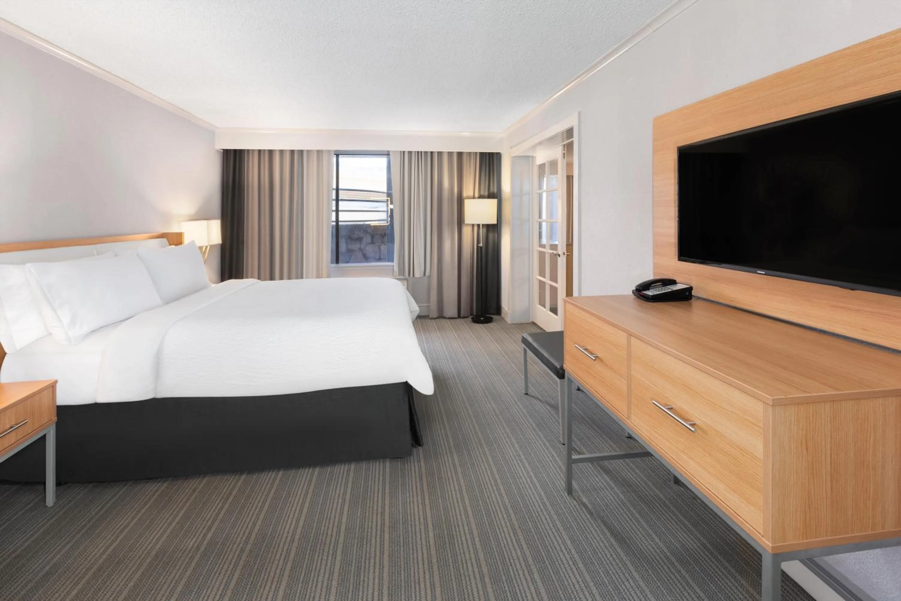 Bedroom, Bed in Holiday Inn El Paso West – Sunland Park by IHG