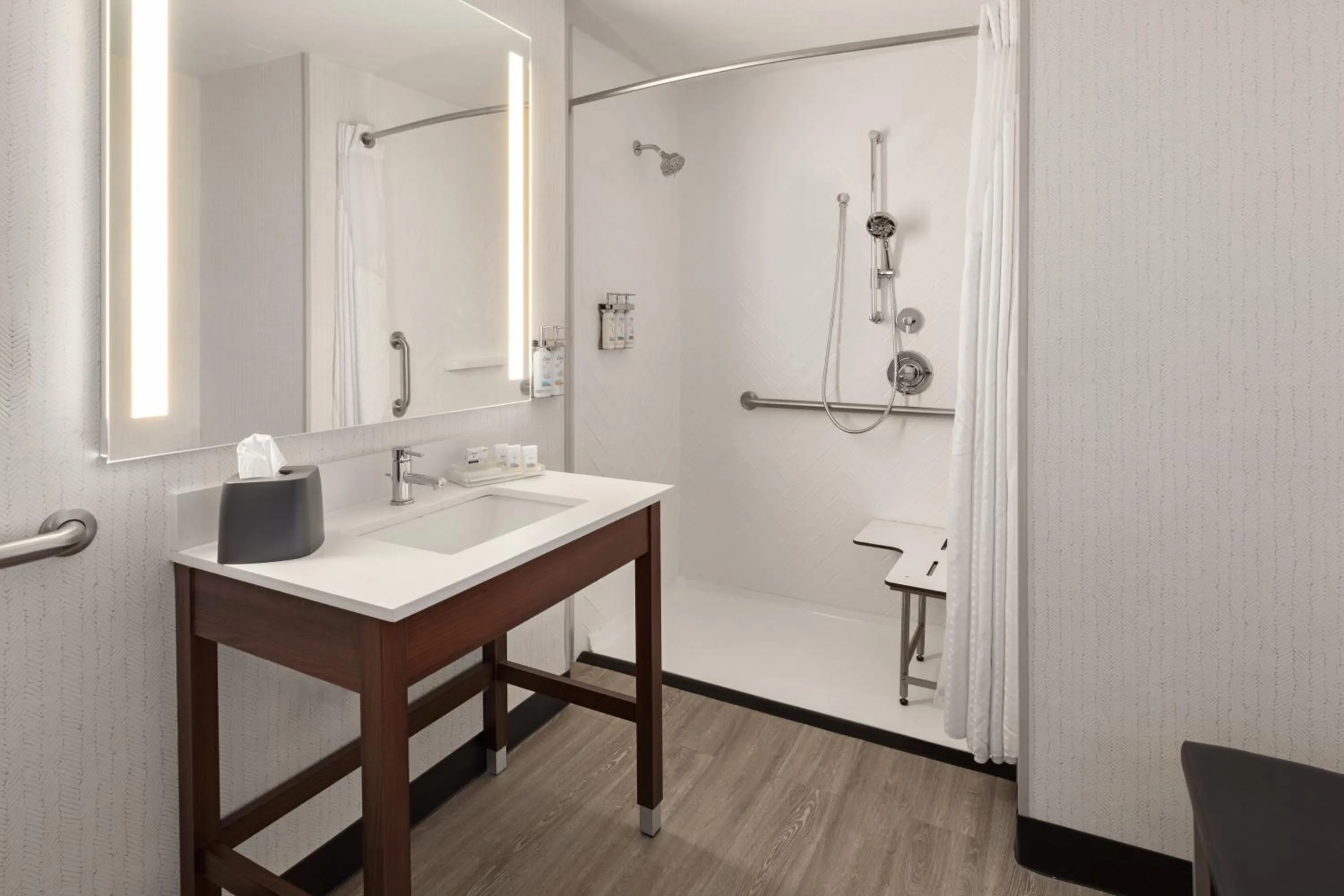 Shower in Holiday Inn El Paso West – Sunland Park by IHG