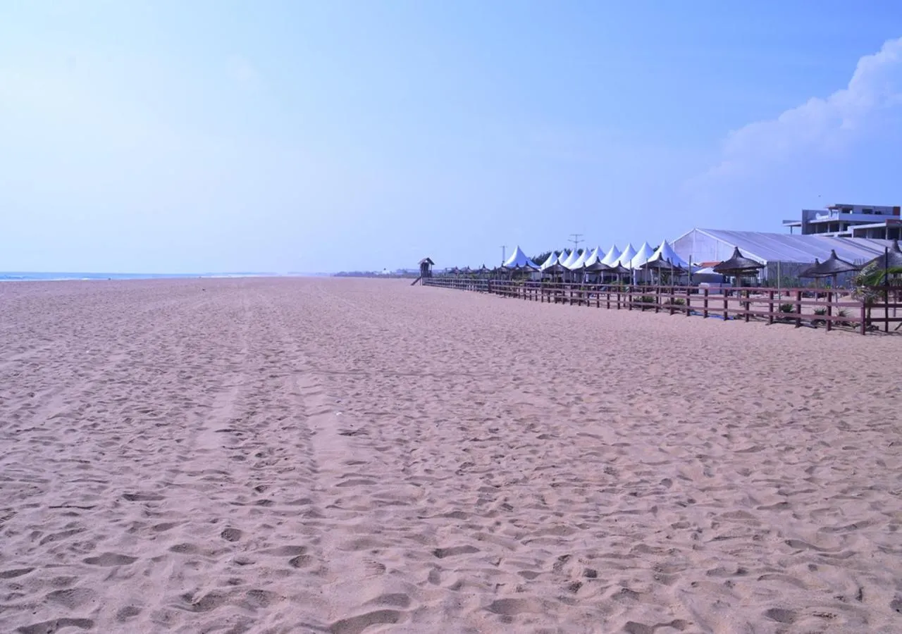 Beach in Hôtels Résidences Easy