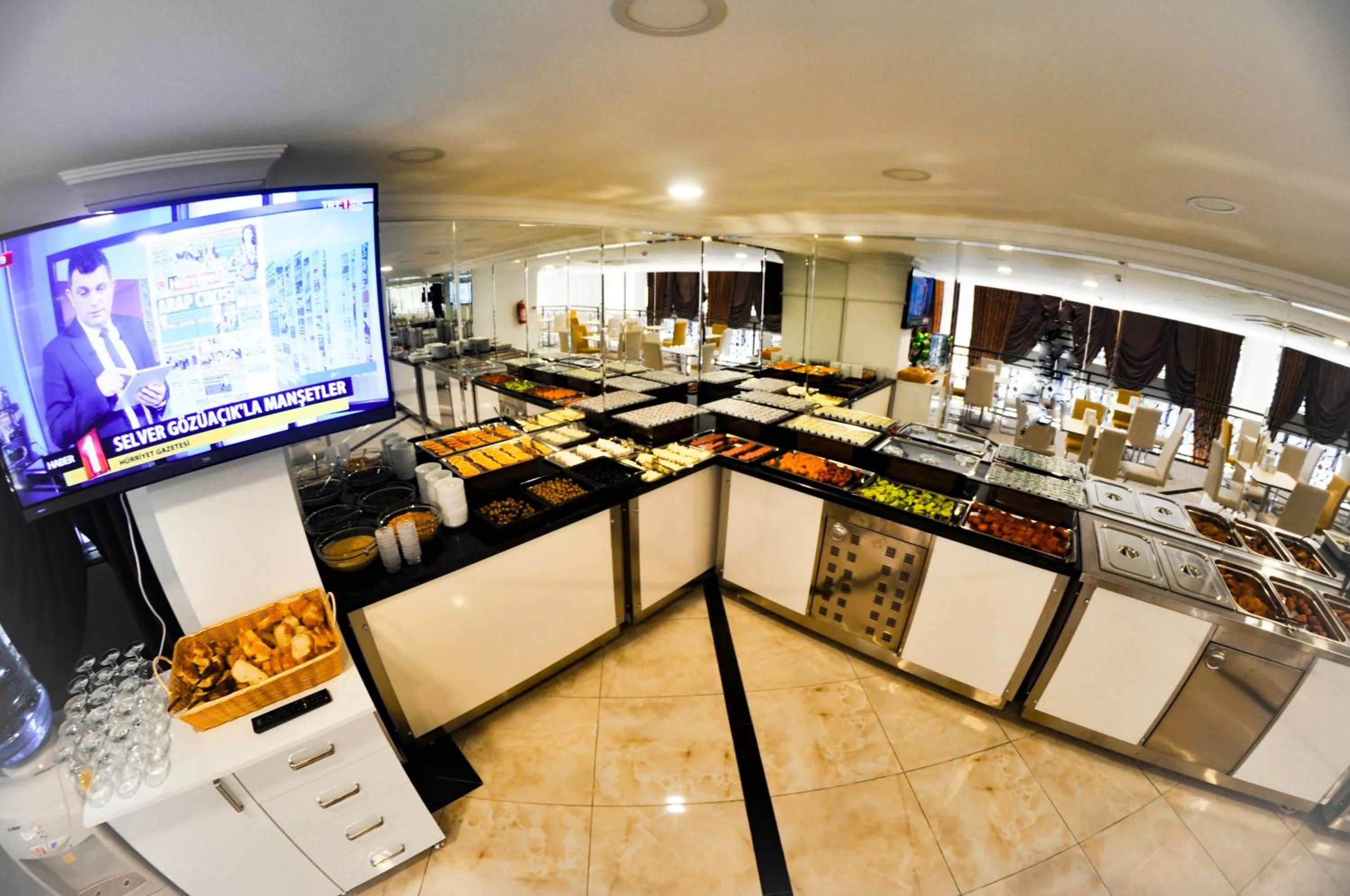 Restaurant/places to eat in Ozyigit Otel