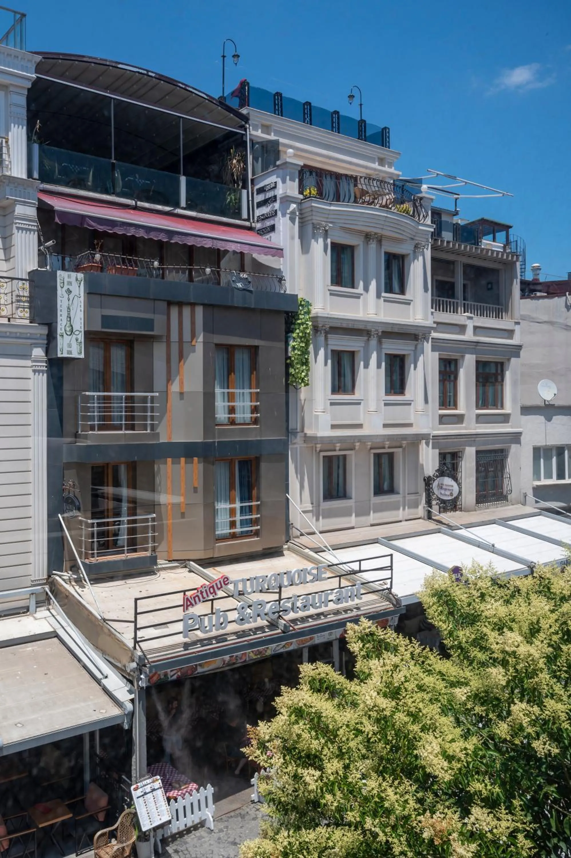 Property building in Valdivia Hotel