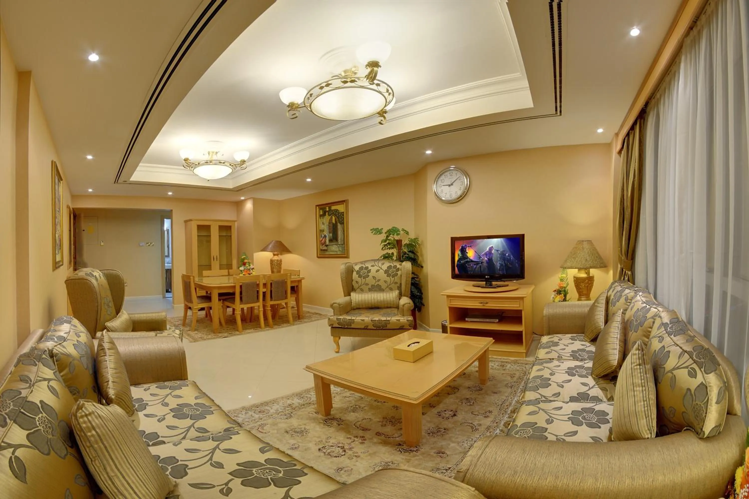 TV and multimedia in Deira Suites Deluxe Hotel Suites