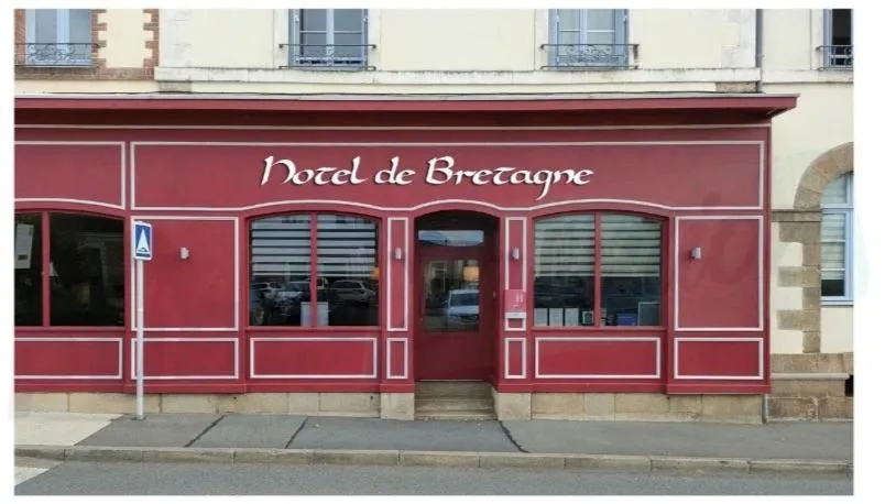 Hôtel de Bretagne - anciennement Queen Serenity Hotel