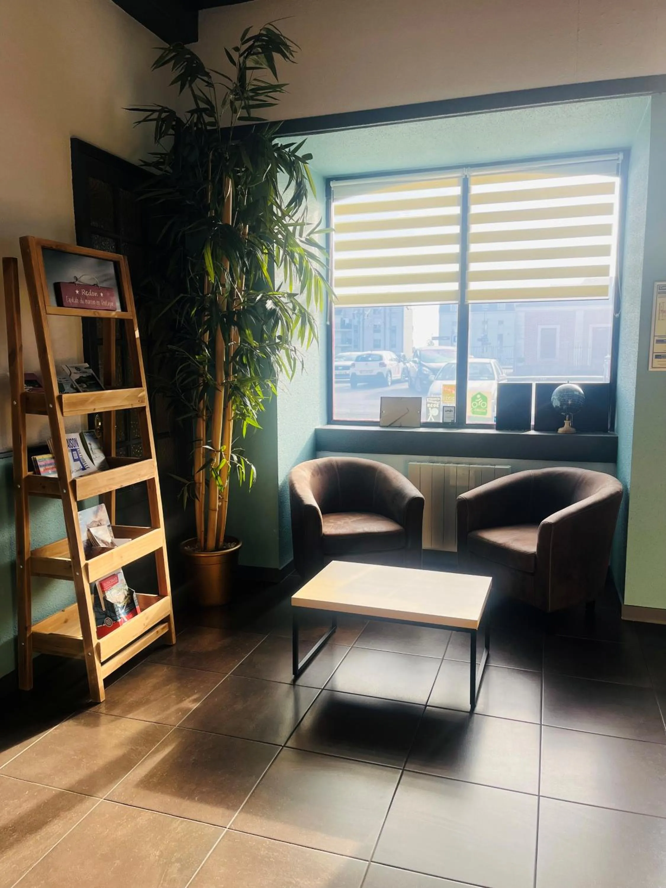 Hôtel de Bretagne - anciennement Queen Serenity Hotel