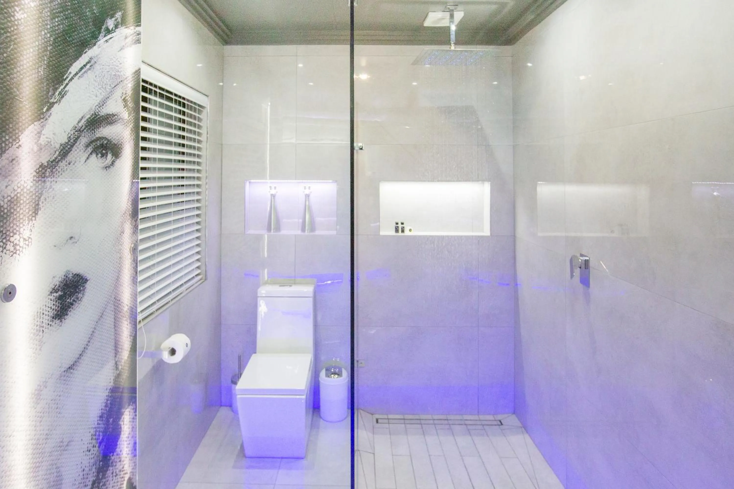 Shower in Wilderness Waters Boutique Suites - Adults Only