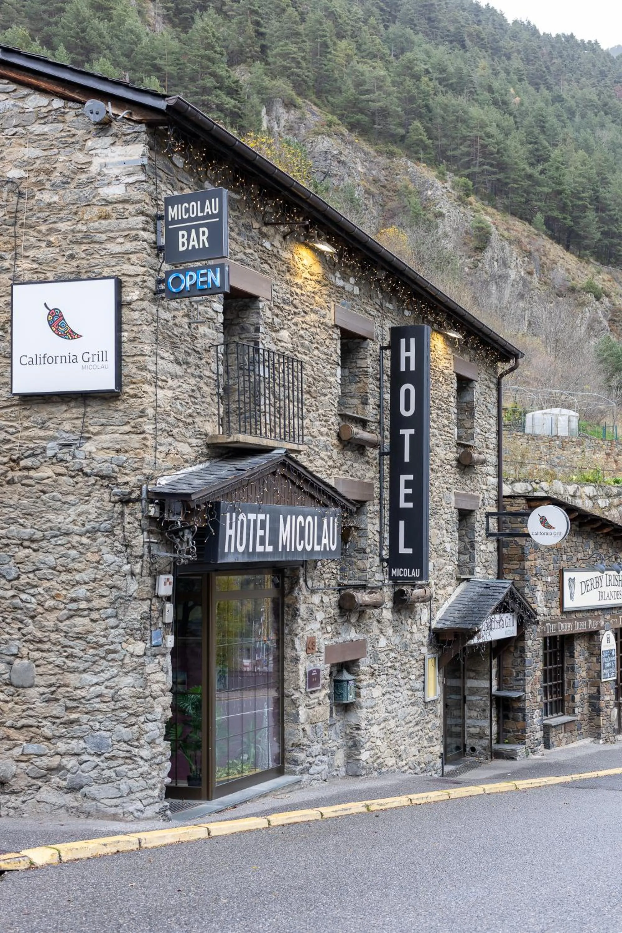 Property building in Hotel Micolau