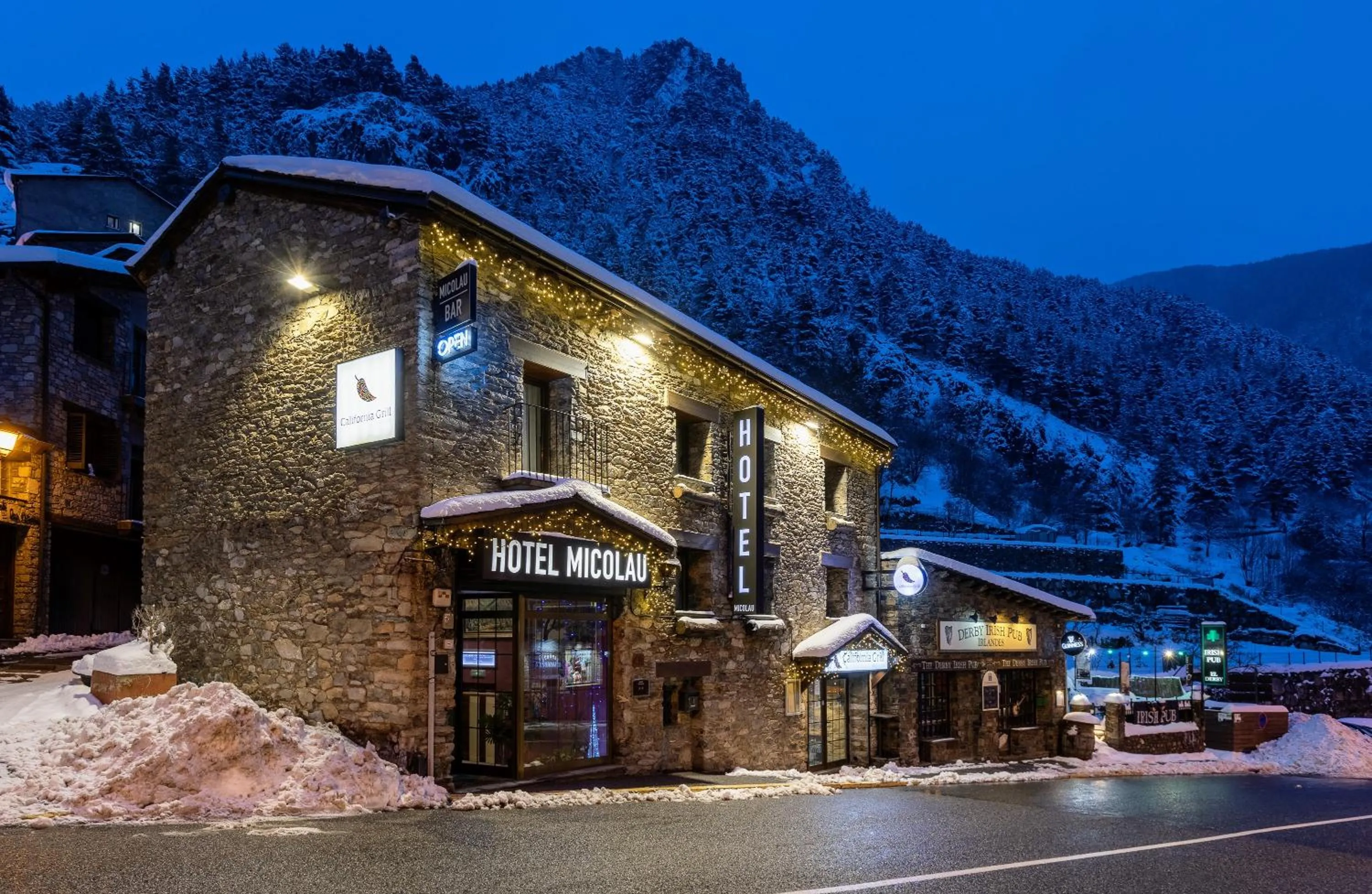 Property building in Hotel Micolau