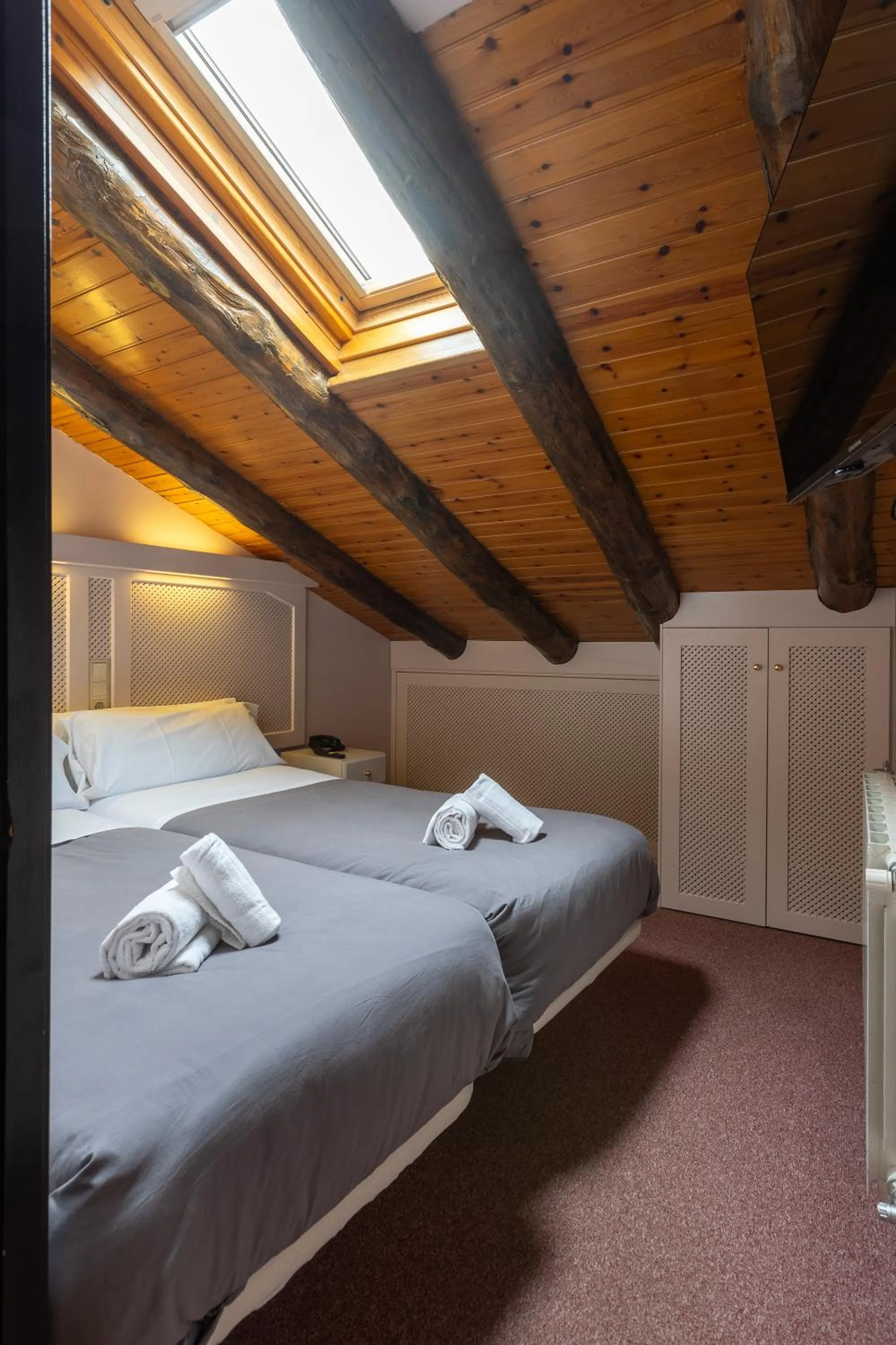 Bed in Hotel Micolau