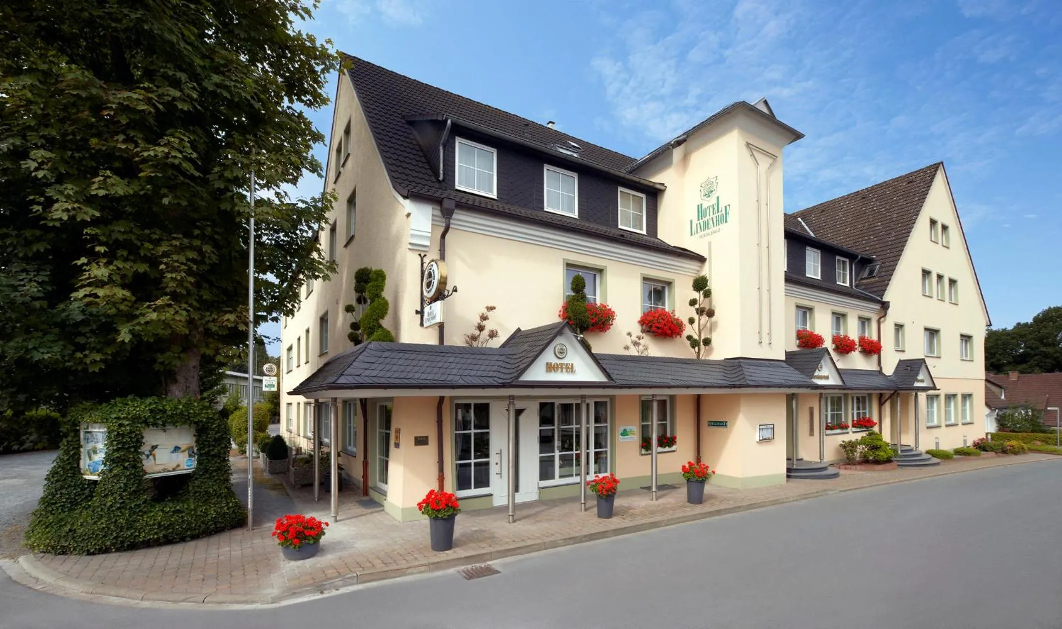 Property building in Hotel Lindenhof
