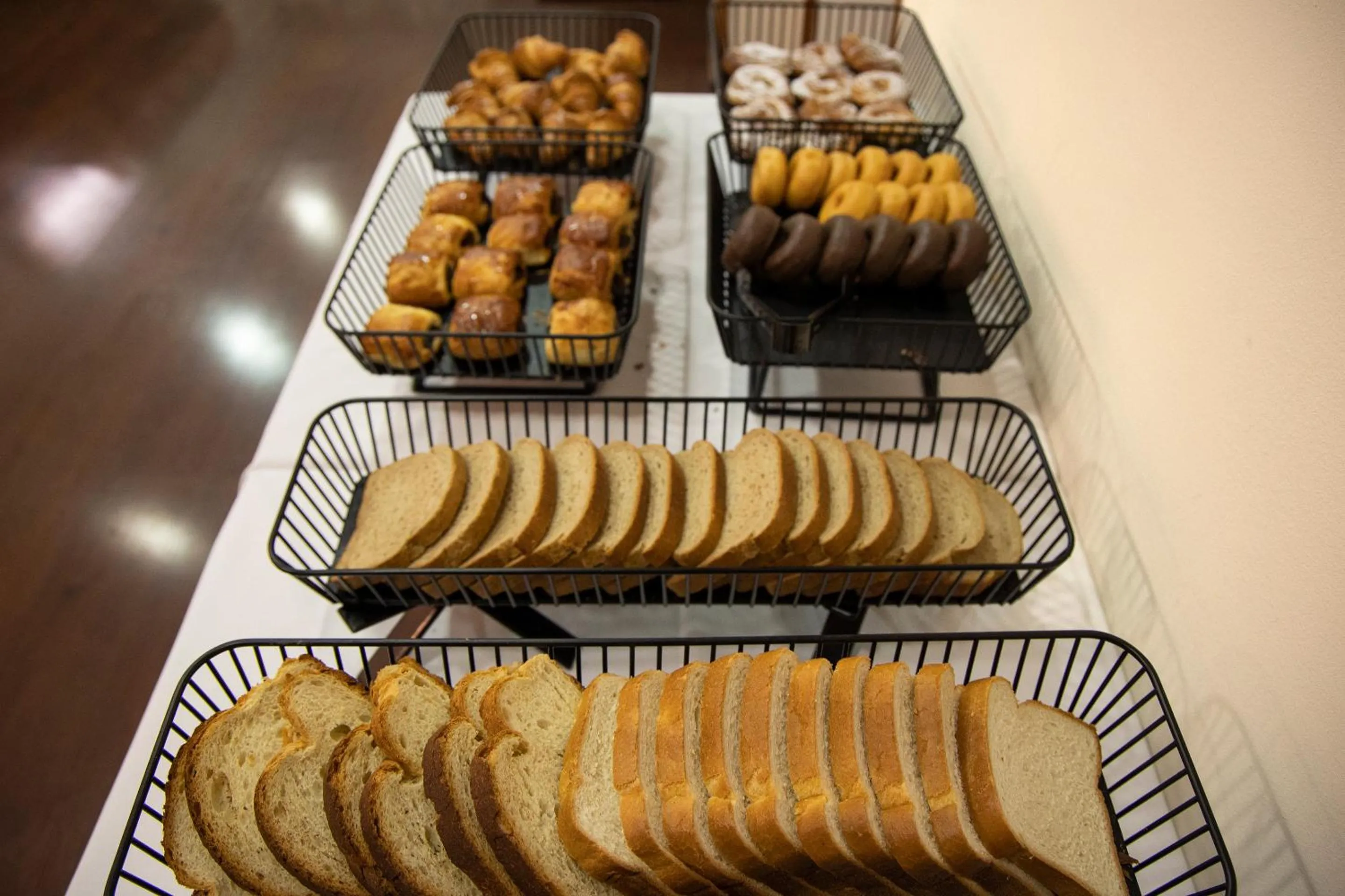 Buffet breakfast in Hotel Oros by Nexta