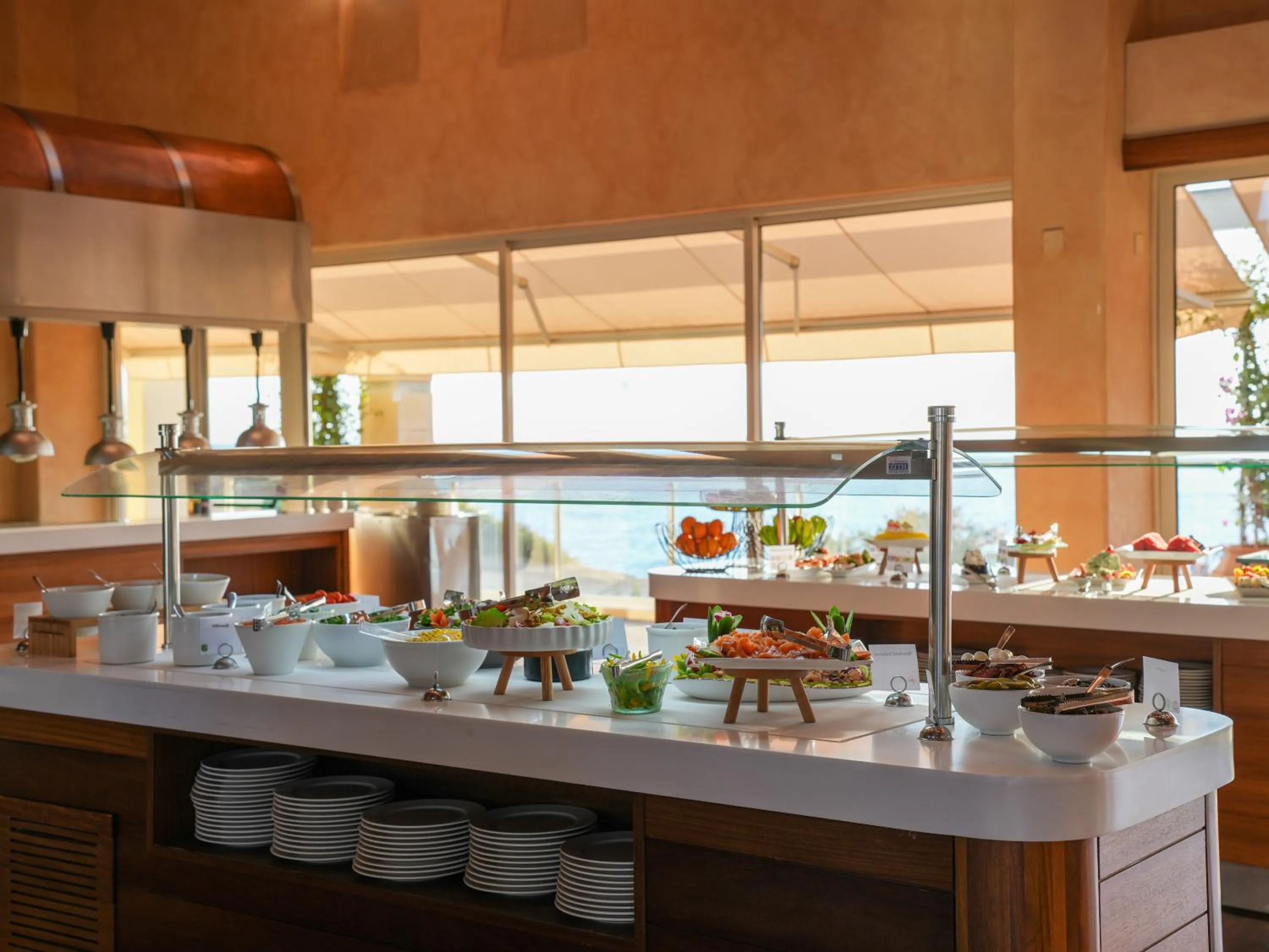 Restaurant/places to eat in Thalassa Boutique Hotel & Spa