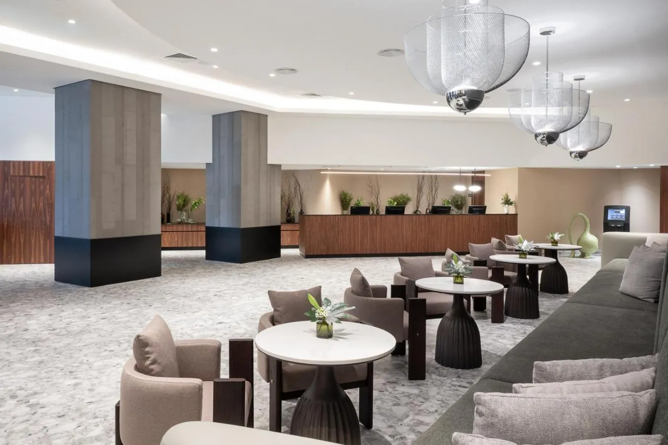 Lobby or reception in Leonardo Plaza City Tower Tel Aviv