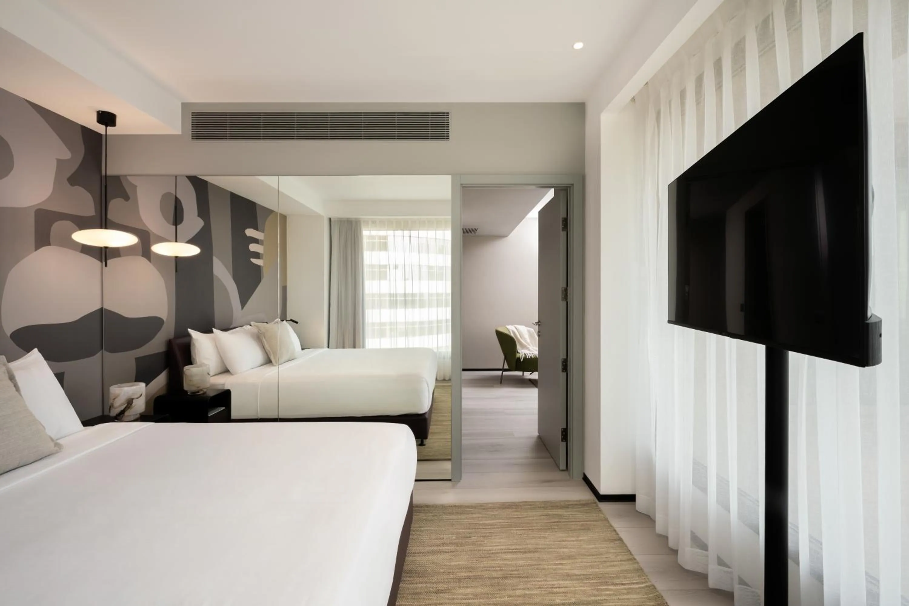 Bed in Leonardo Plaza City Tower Tel Aviv