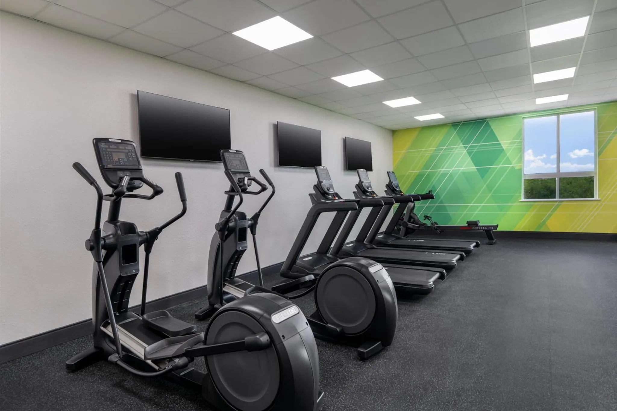 Fitness centre/facilities in Holiday Inn Galveston Island by IHG