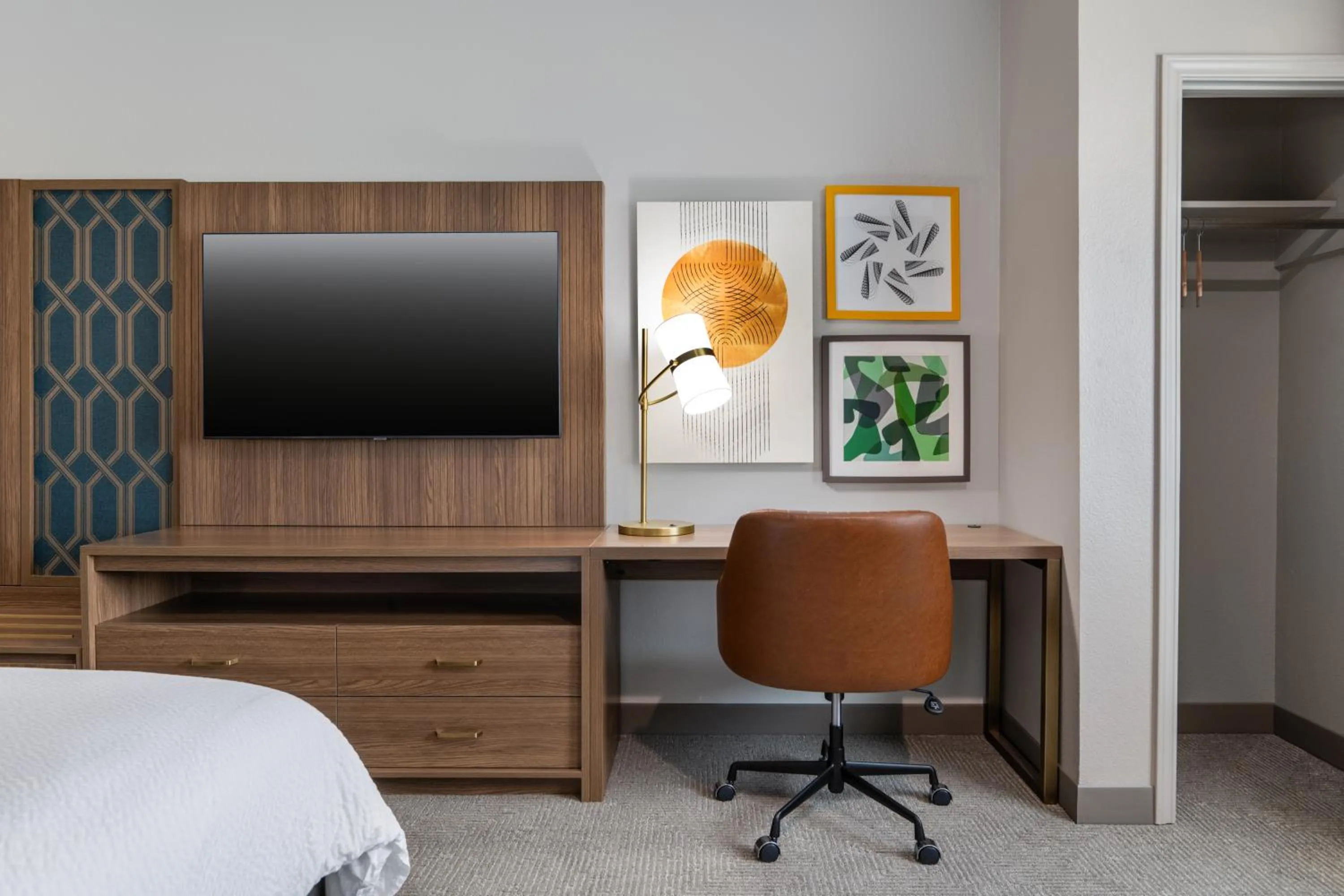 TV and multimedia, Bed in Holiday Inn Galveston Island by IHG