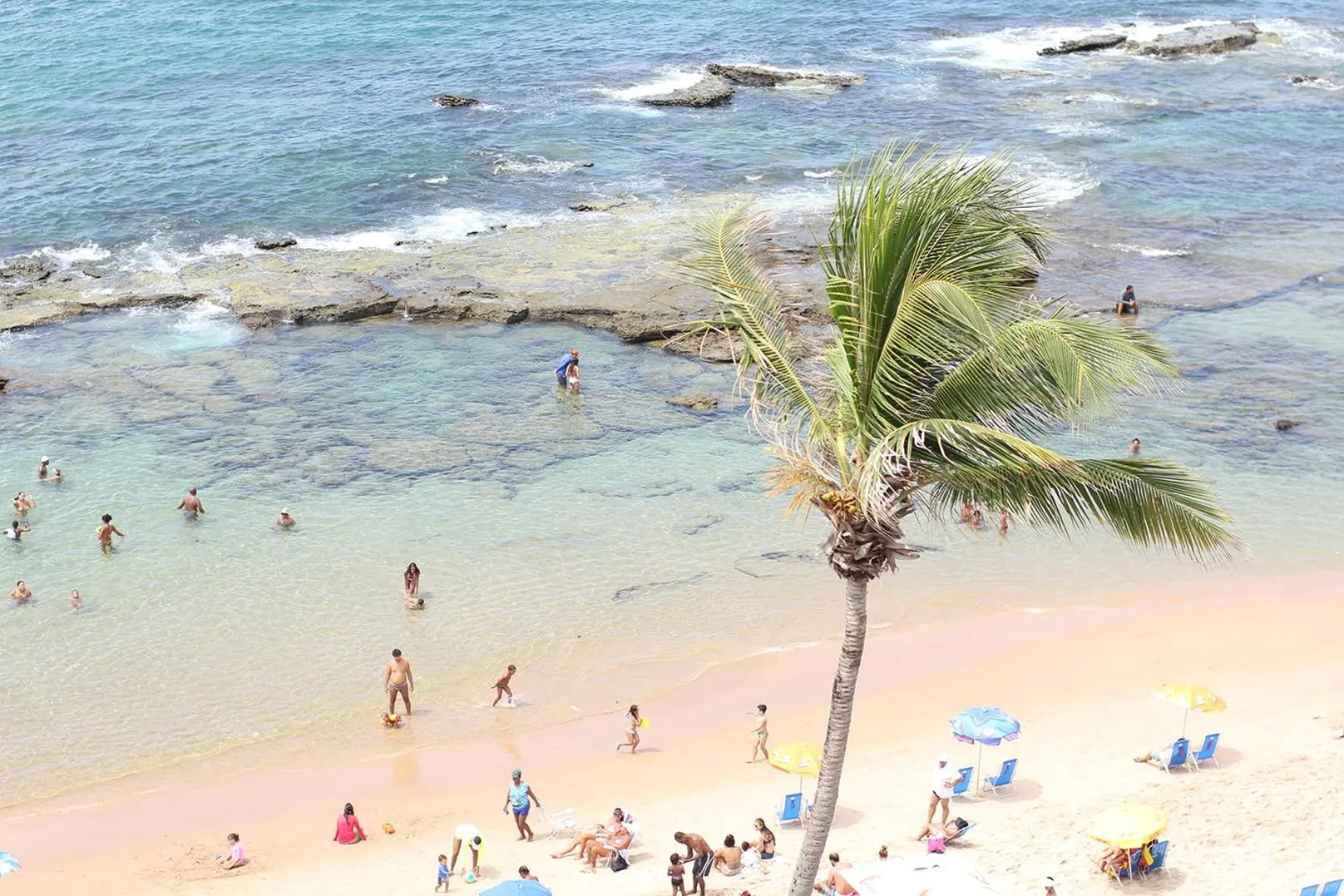 Beach in Flat Farol da Barra