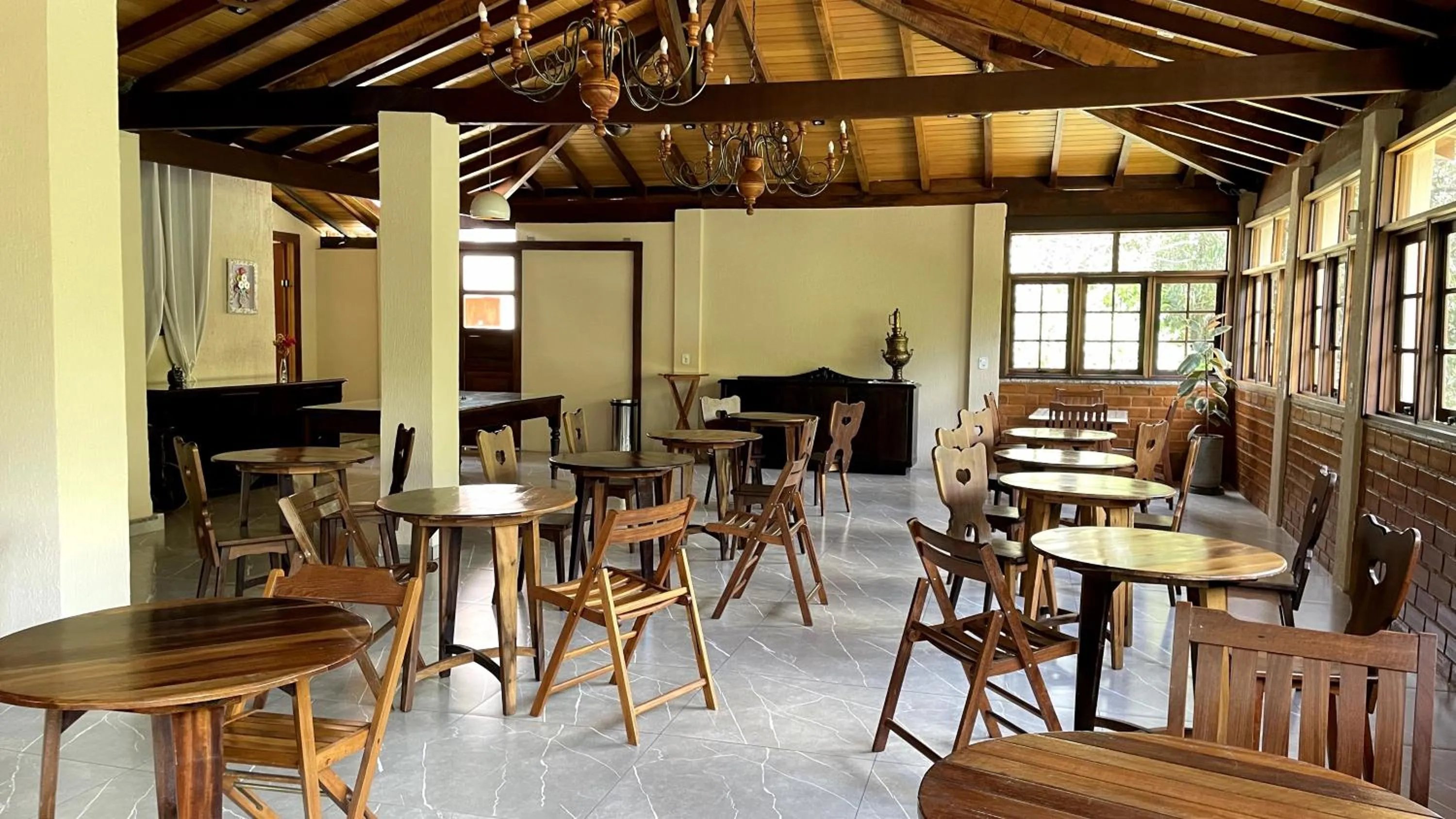 Restaurant/places to eat in Pousada Sitio Sossego