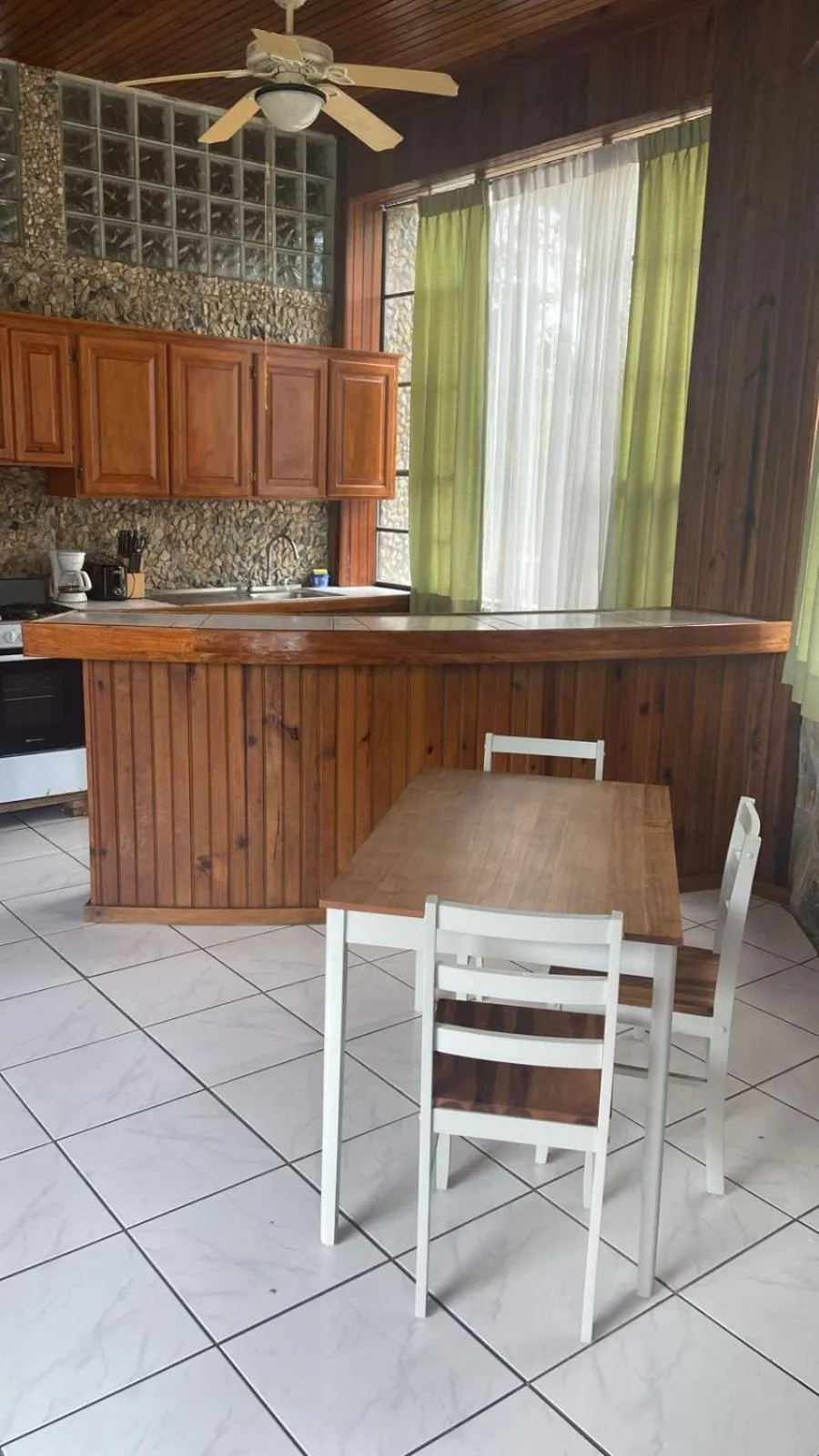 Dining area in Coconut Tree West Bay