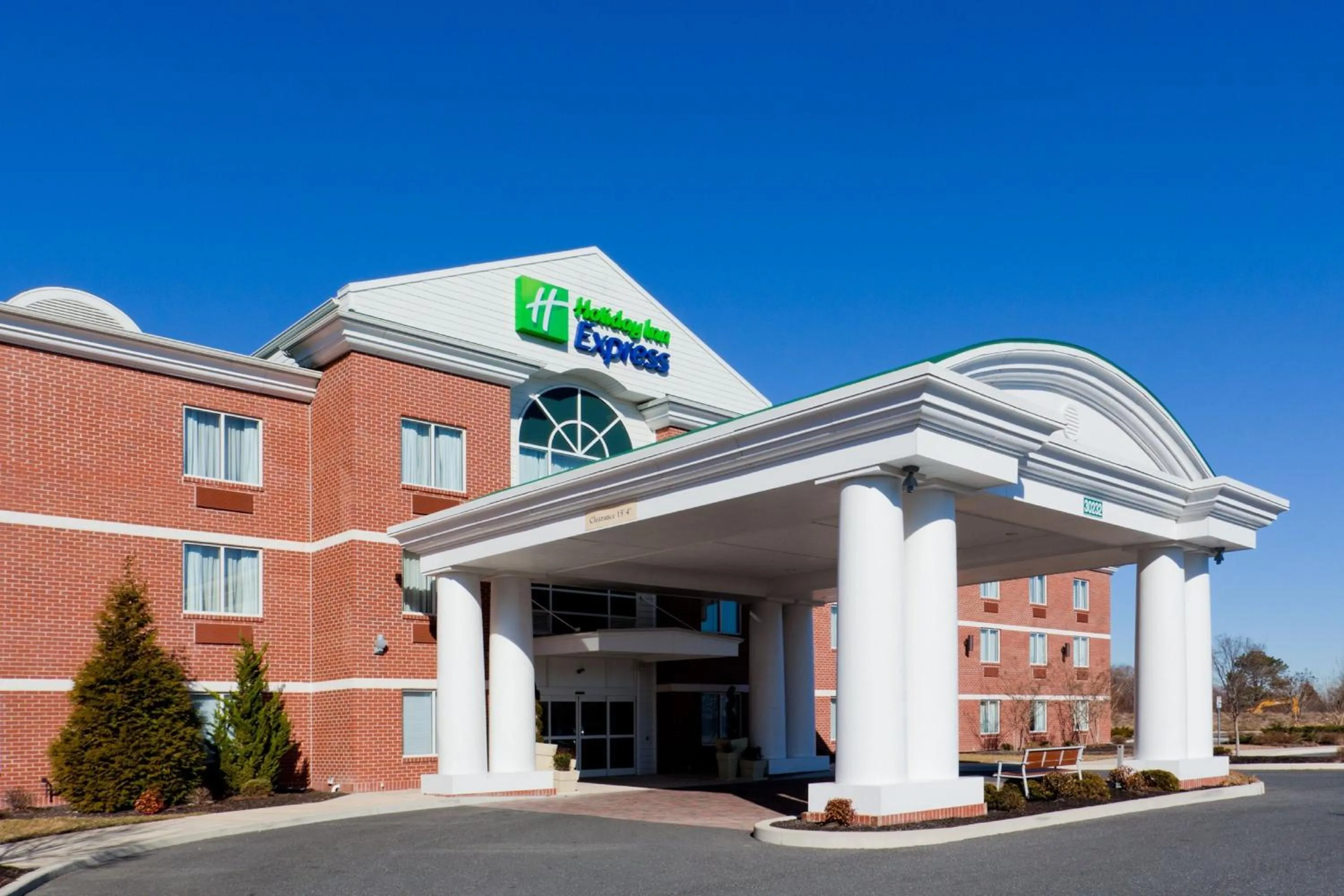 Property building in Holiday Inn Express Hotel & Suites Salisbury - Delmar by IHG