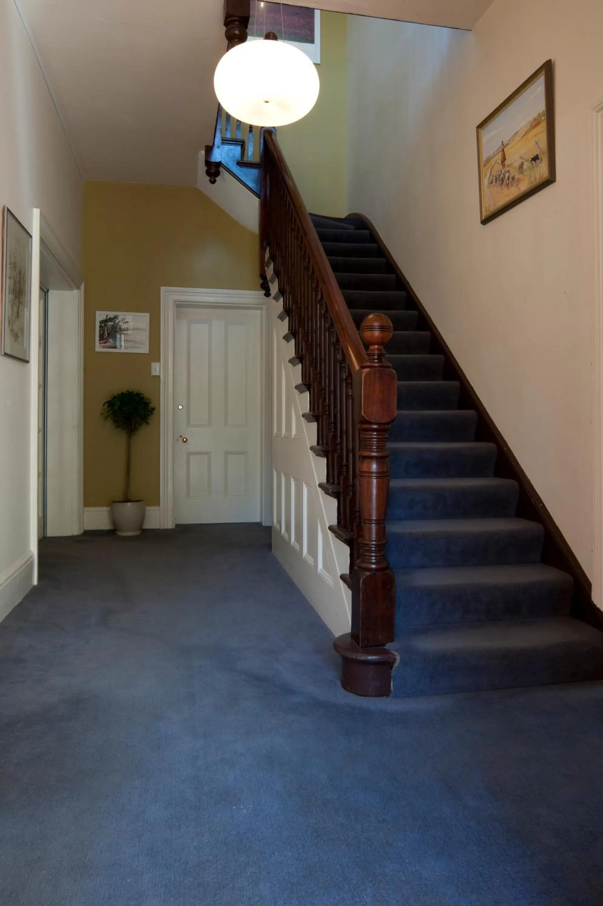 Decorative detail in Lowena Cafe and Accommodation