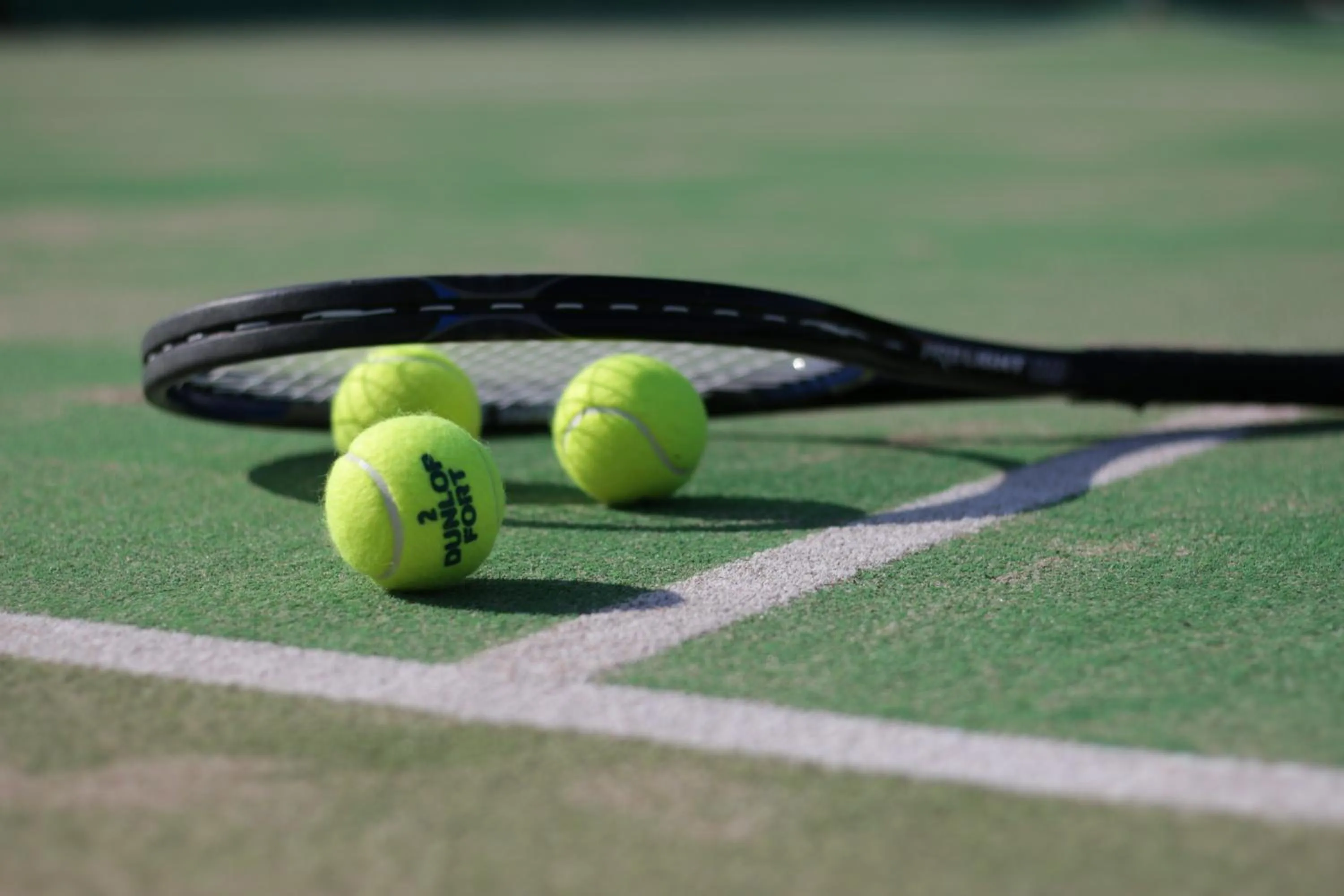 Tennis court in Hotel Anaga