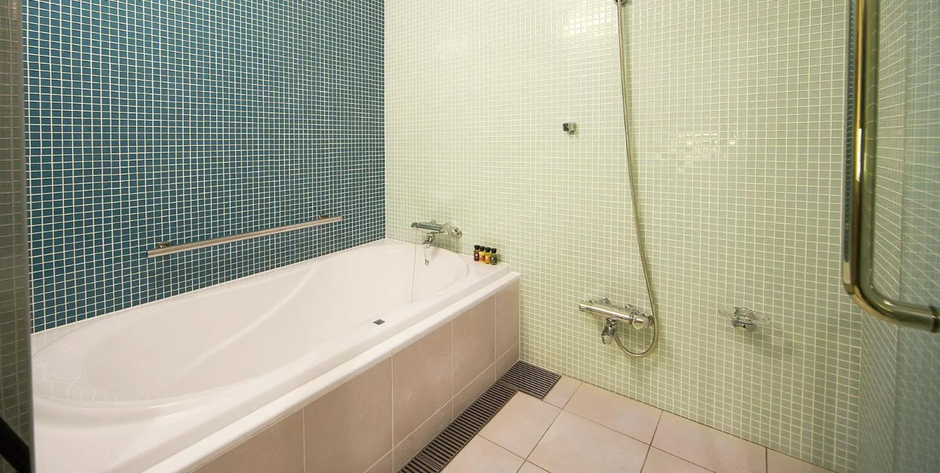 Bathroom in Hotel Anaga