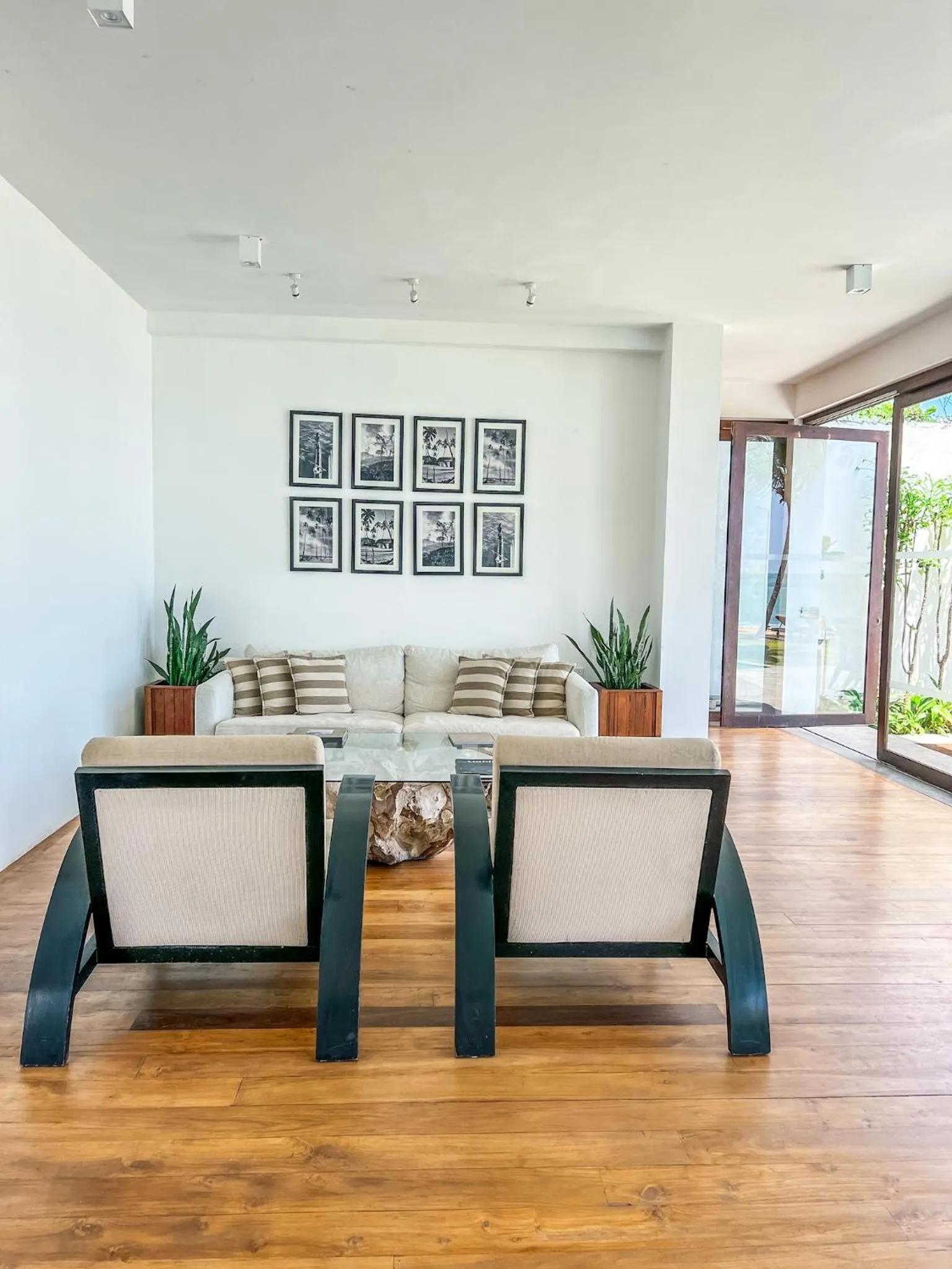Seating area in Ubuntu Beach Villas by Reveal