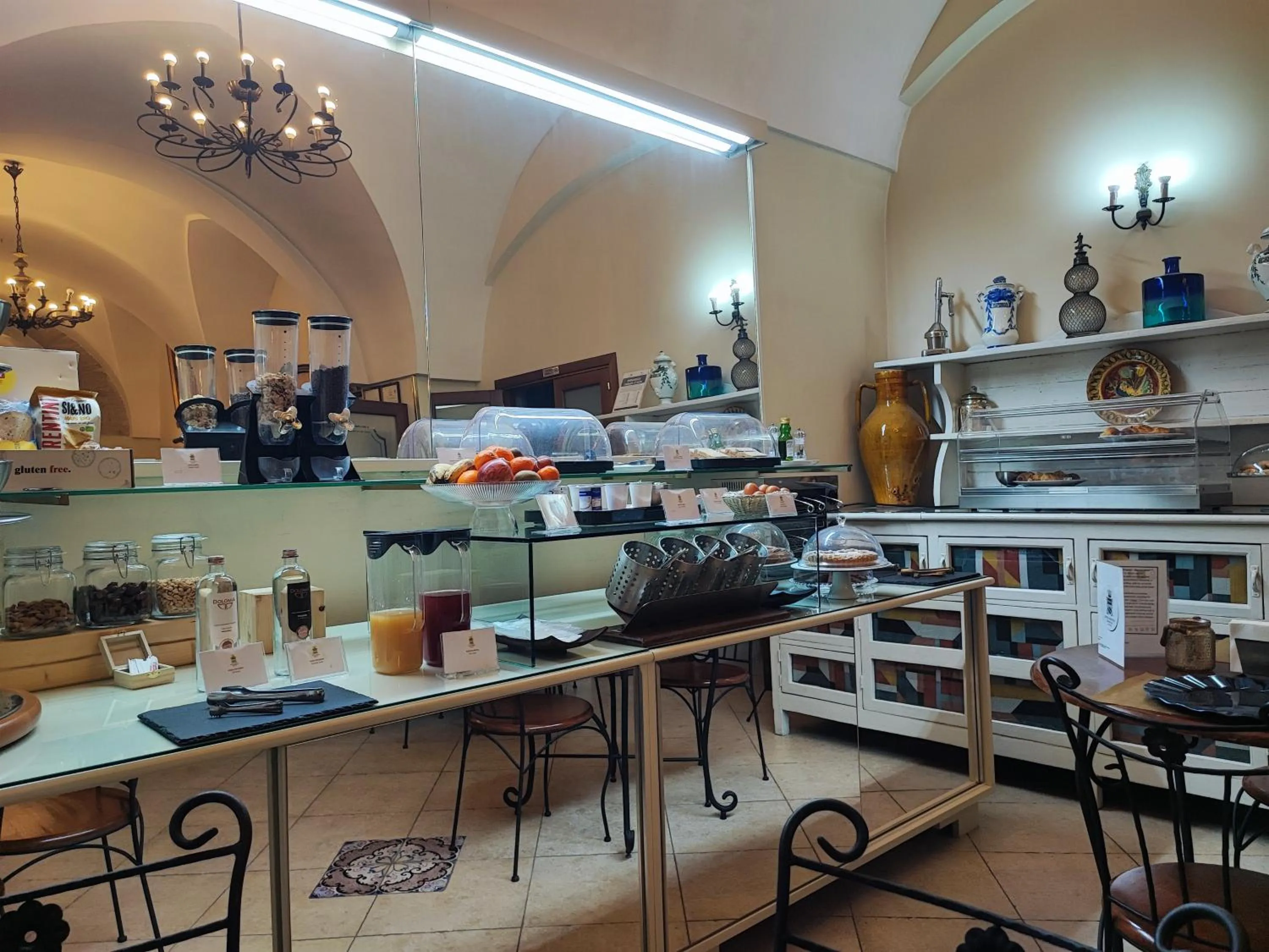 Hotel Akropolis - Museum Hotel