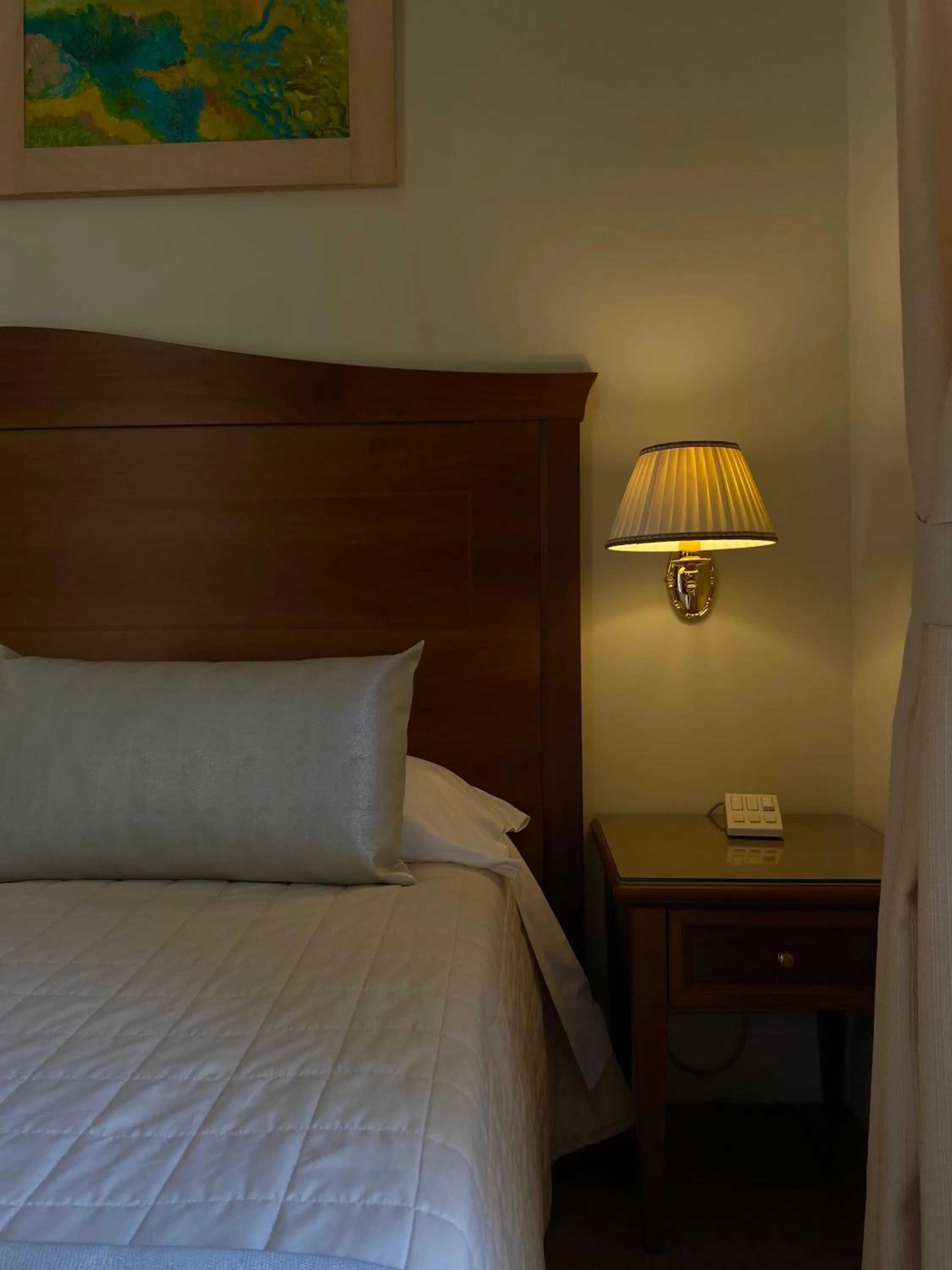 Bed in Hotel Akropolis - Museum Hotel