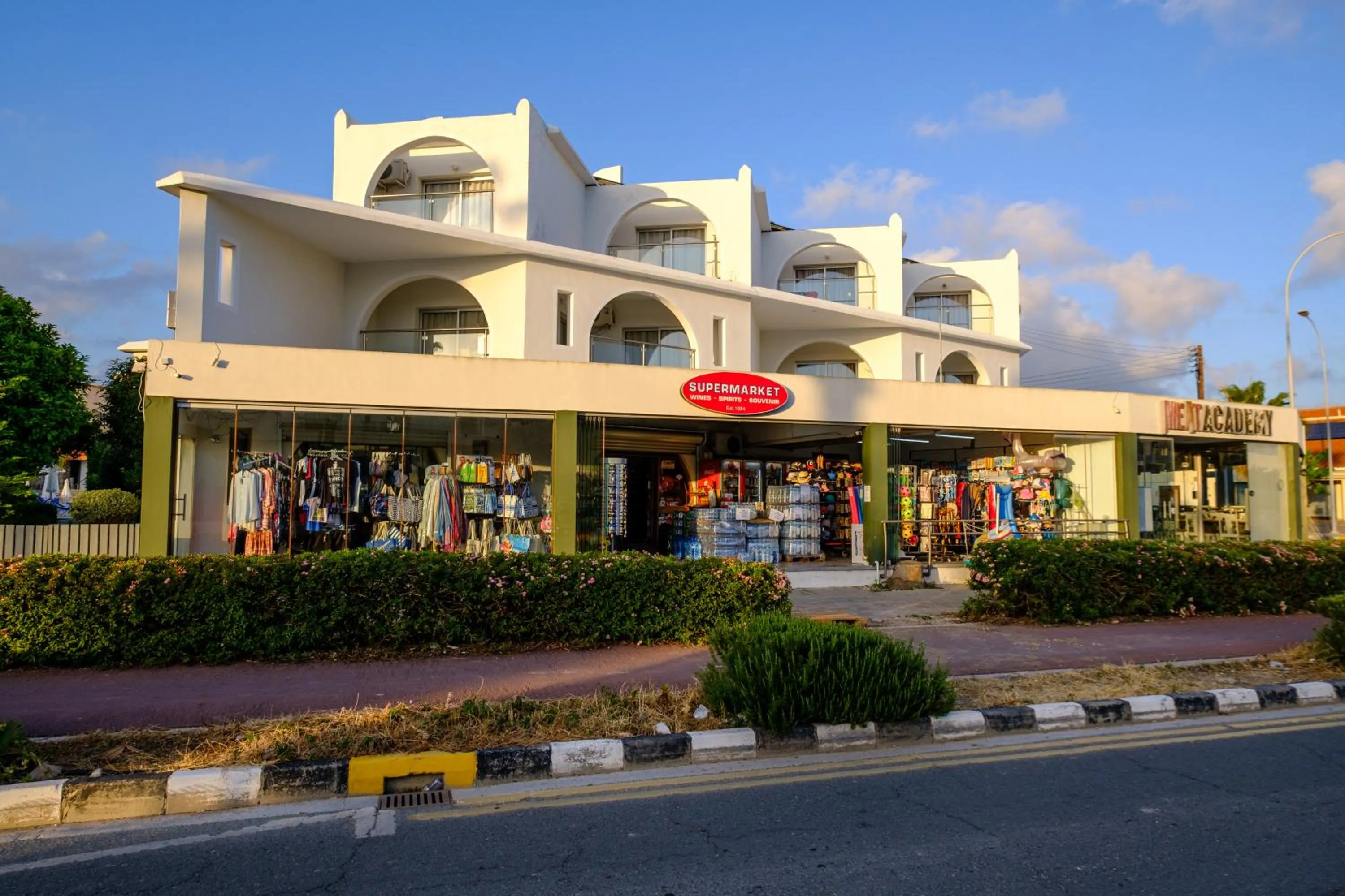 Property building in Pandream Hotel Apartments