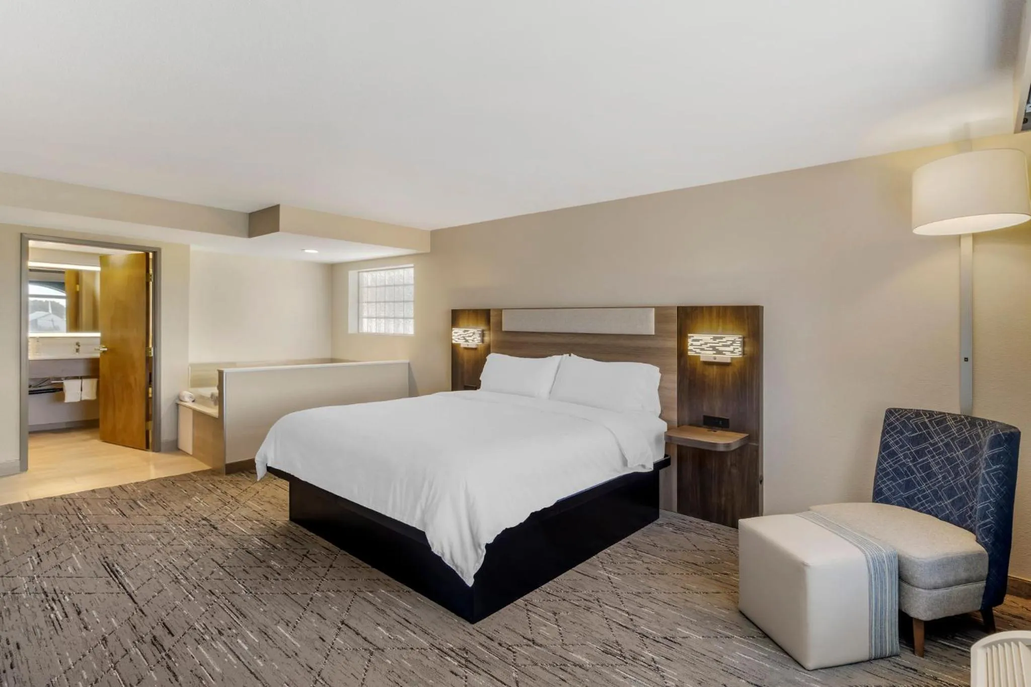 Bedroom, Bed in Holiday Inn Express Fallon by IHG