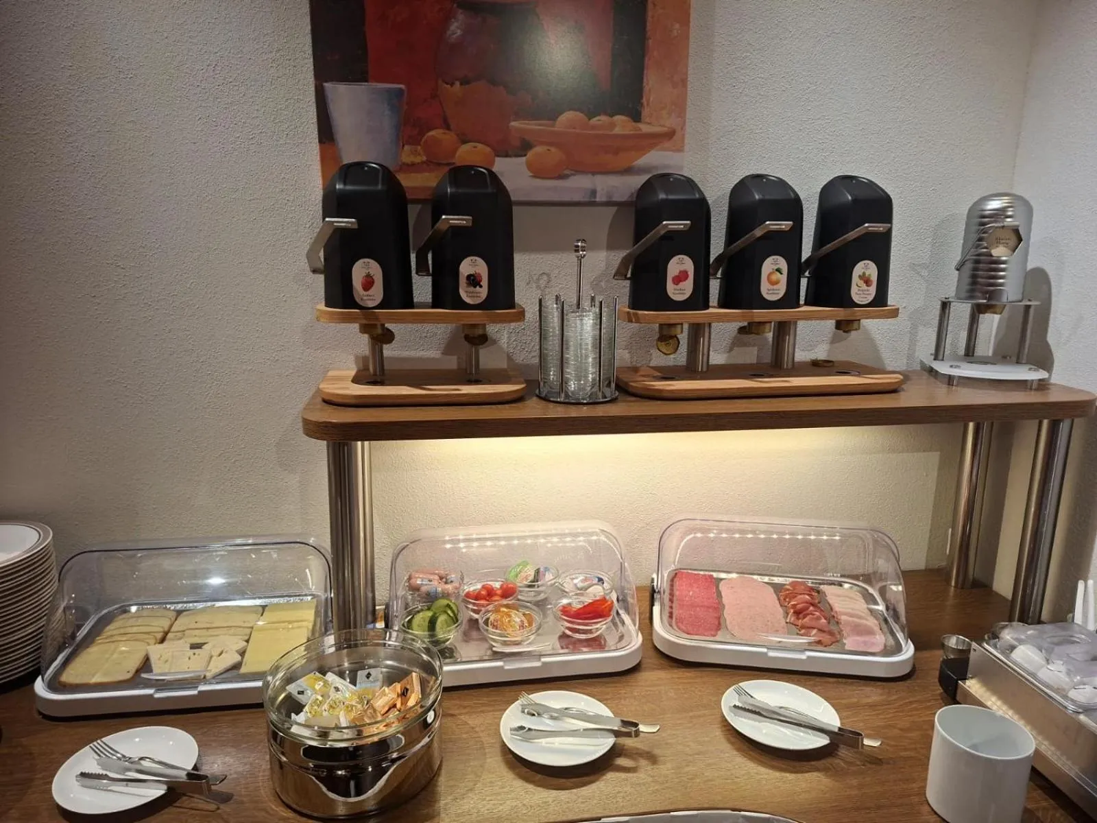 Breakfast in Hotel KRONE Garni