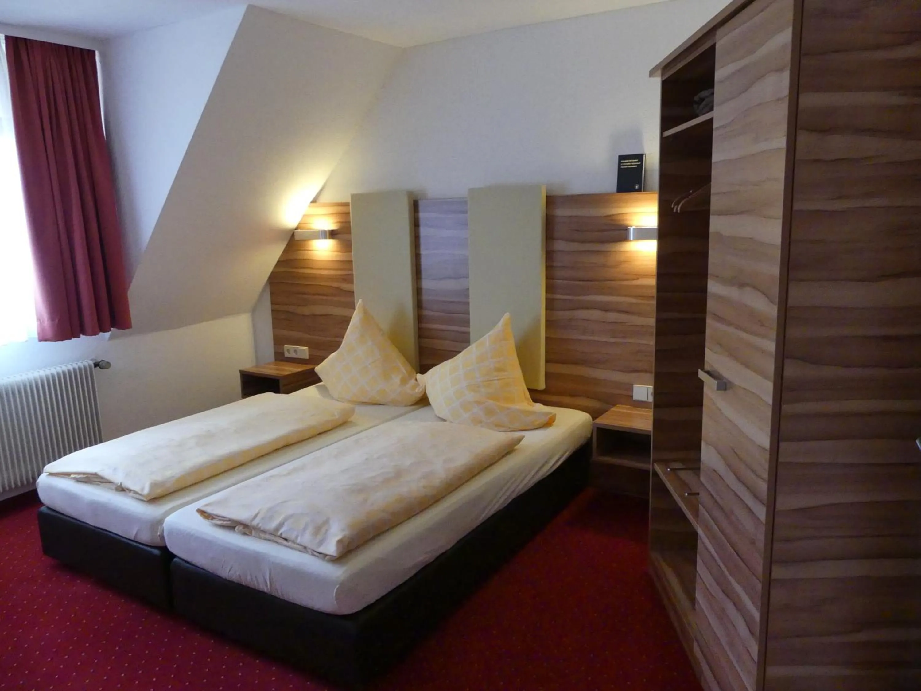 Photo of the whole room, Bed in Hotel KRONE Garni