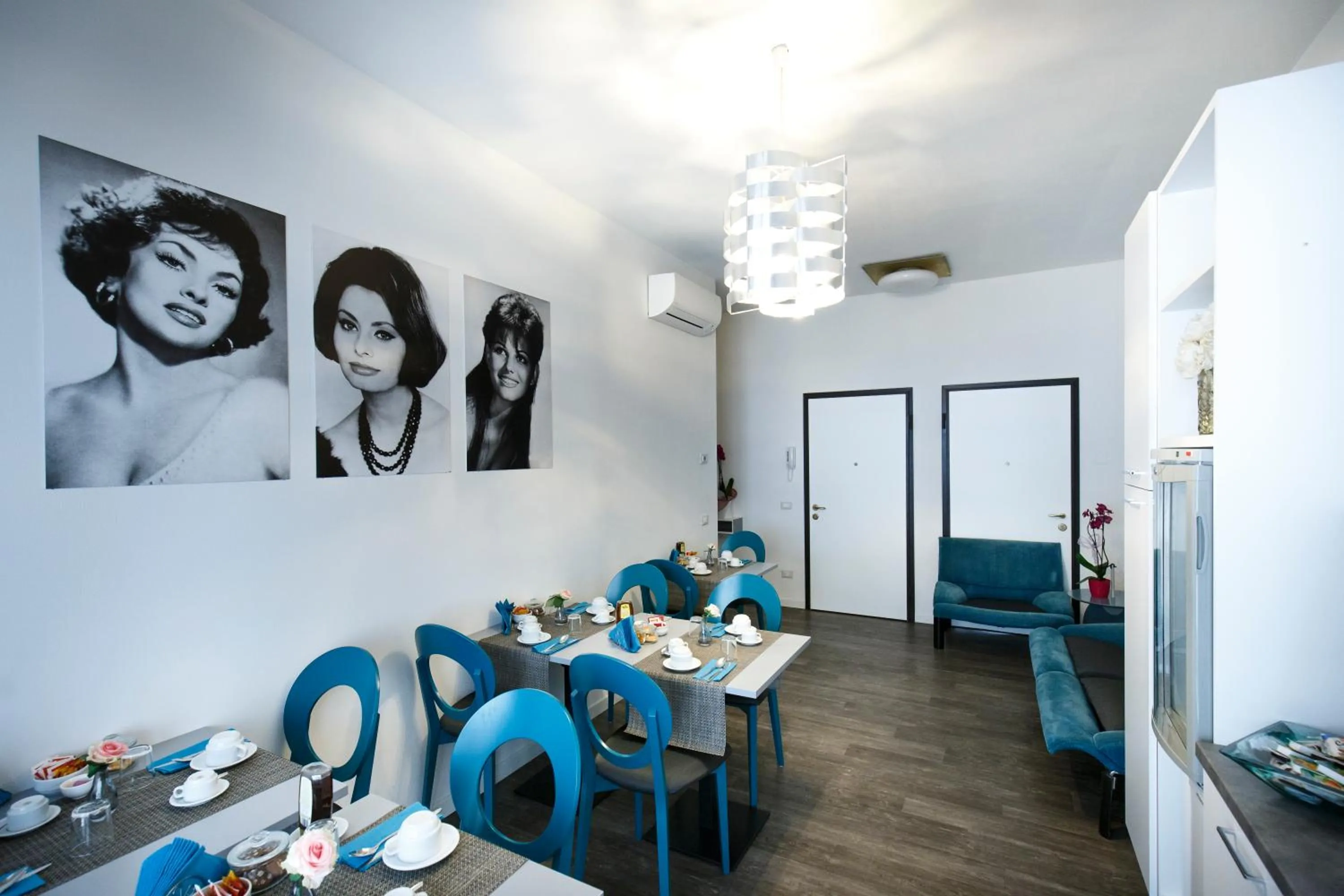 Restaurant/places to eat in B&B Corso Diaz