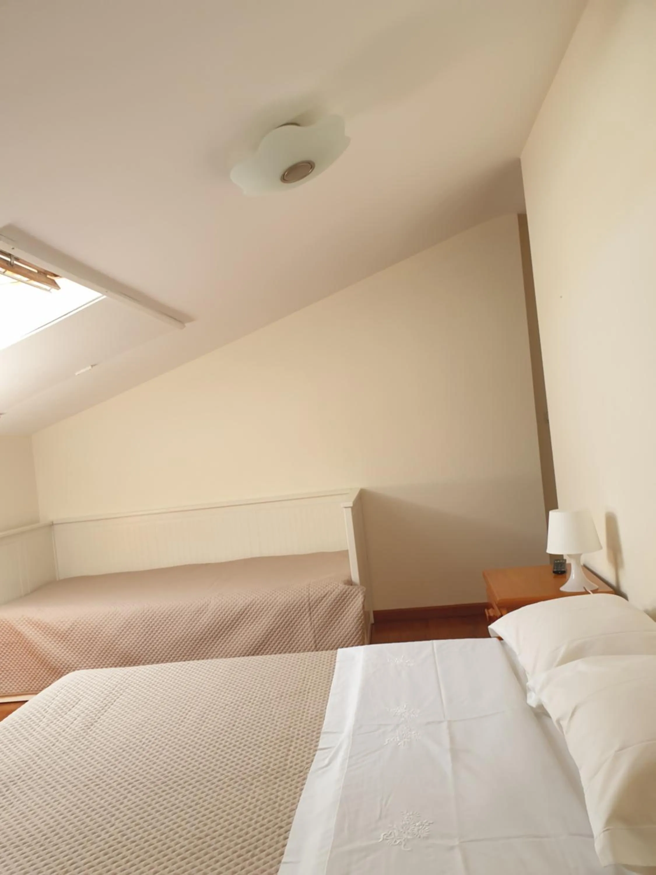 Bed in hostel do Ermal