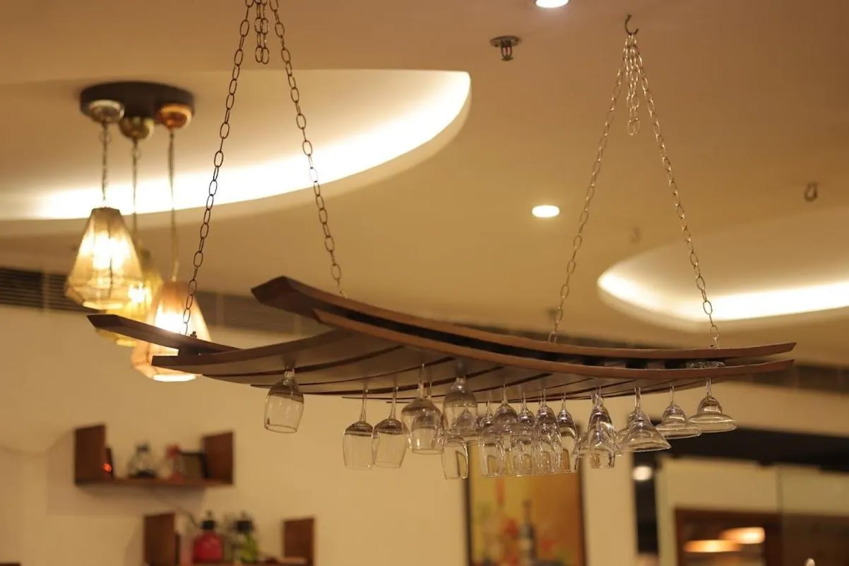 Restaurant/places to eat in Grand Hotel Nawanshahr