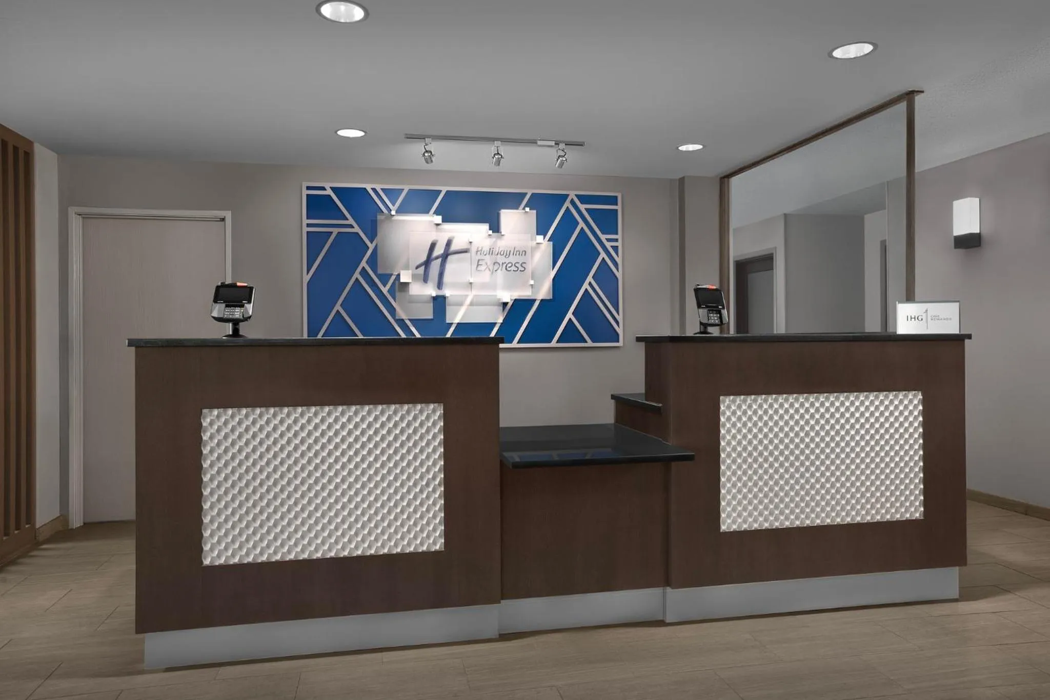 Property building in Holiday Inn Express Fargo - West Acres by IHG