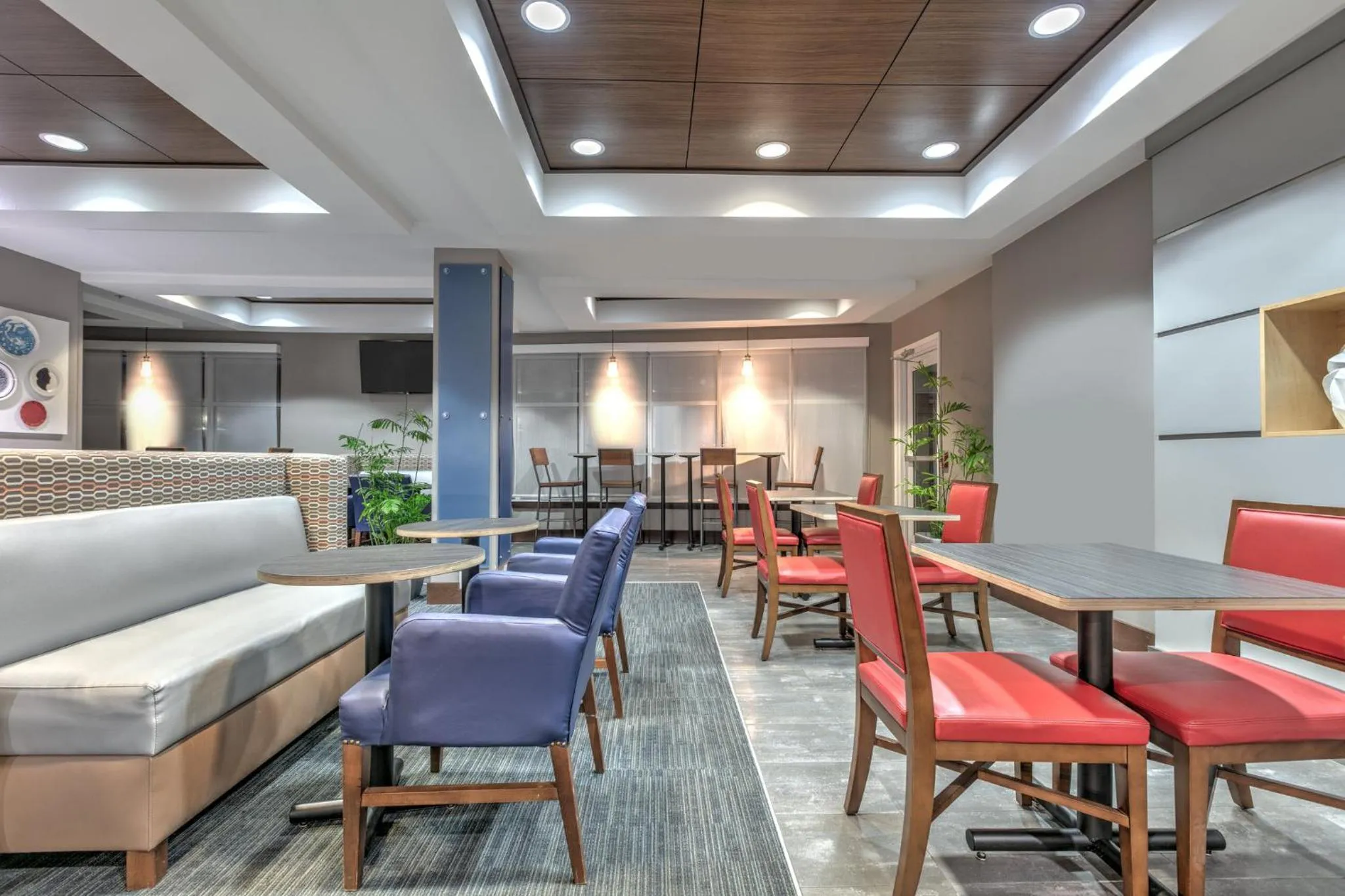 Breakfast in Holiday Inn Express Hotel & Suites Clute-Lake Jackson by IHG