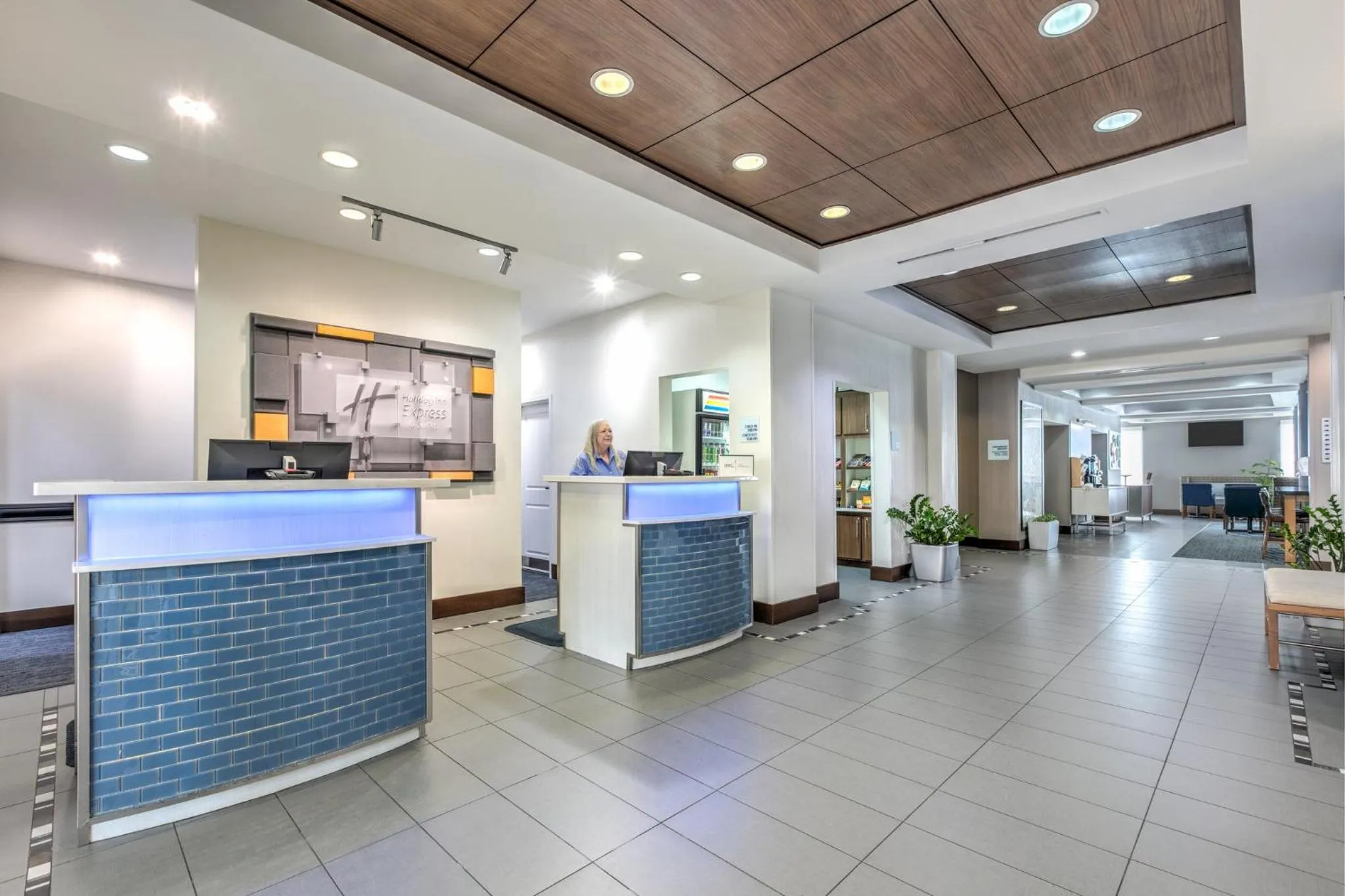 Property building in Holiday Inn Express Hotel & Suites Clute-Lake Jackson by IHG