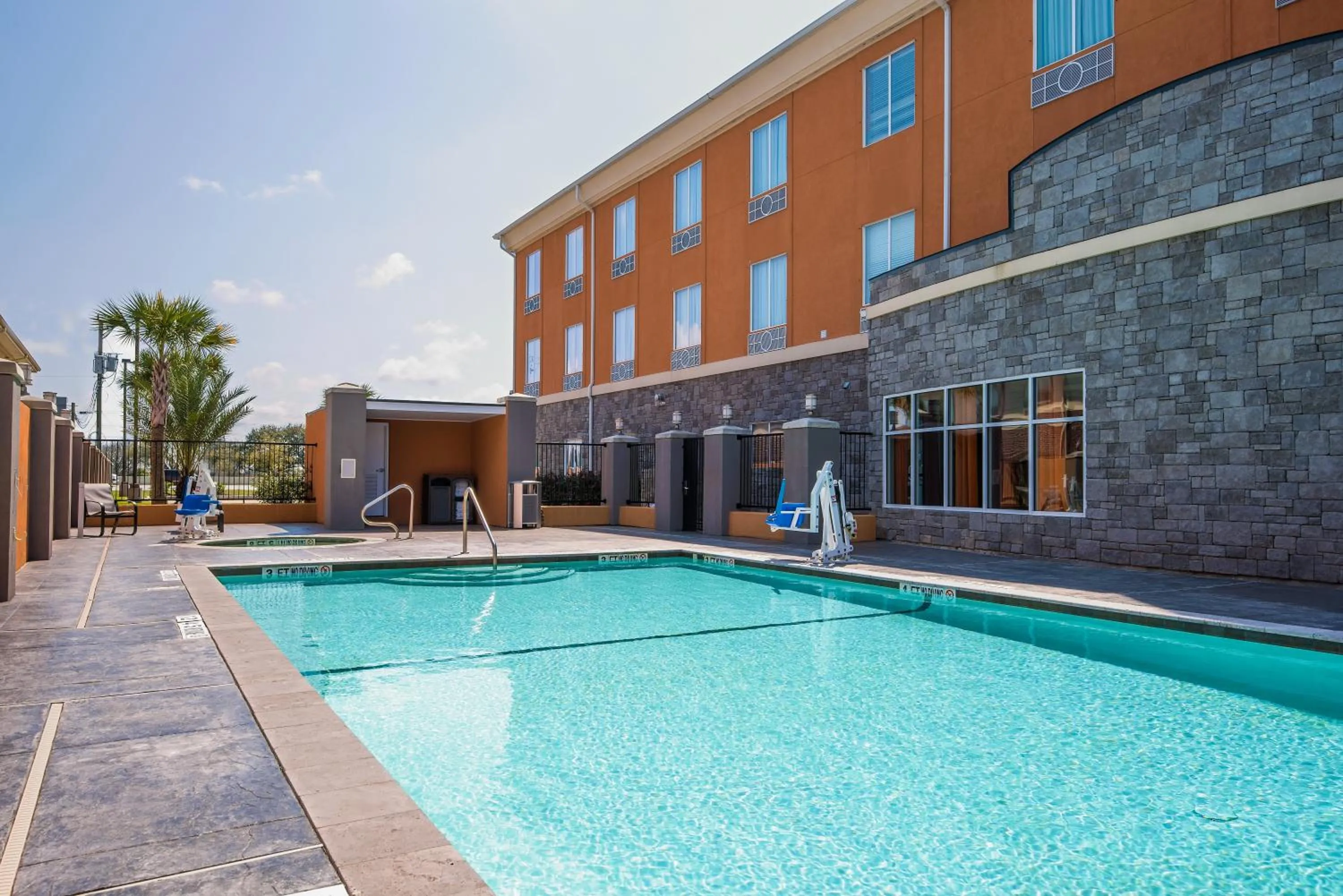 Swimming pool in Holiday Inn Express Hotel & Suites Clute-Lake Jackson by IHG