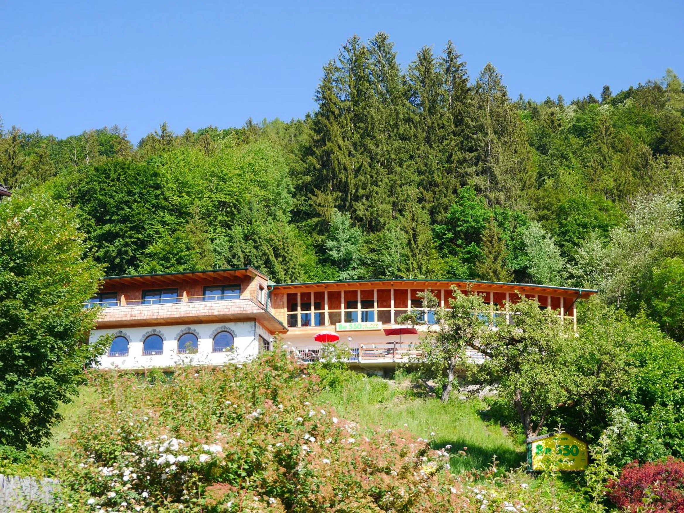 Property building in Be 550