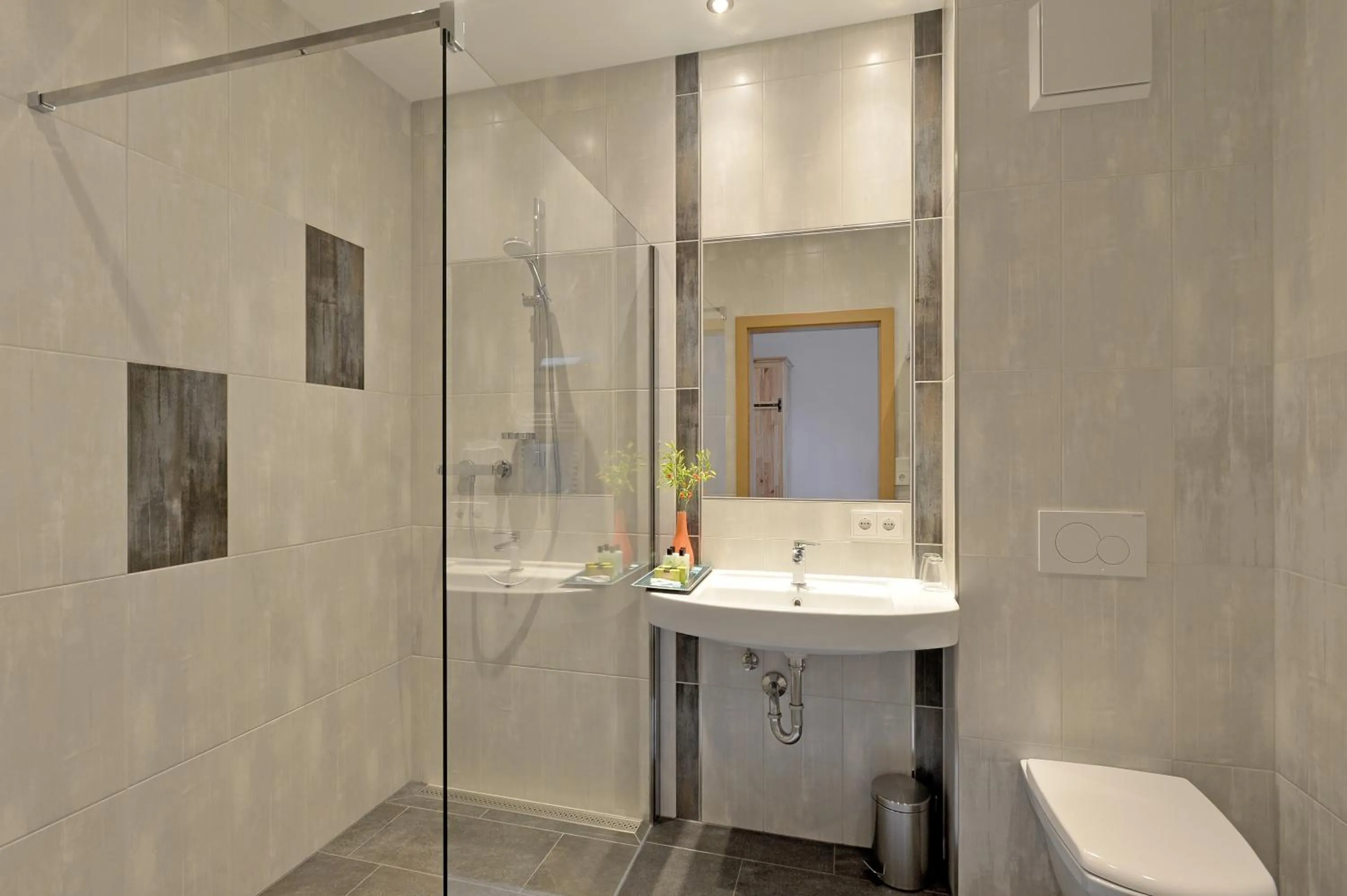 Bathroom in Be 550
