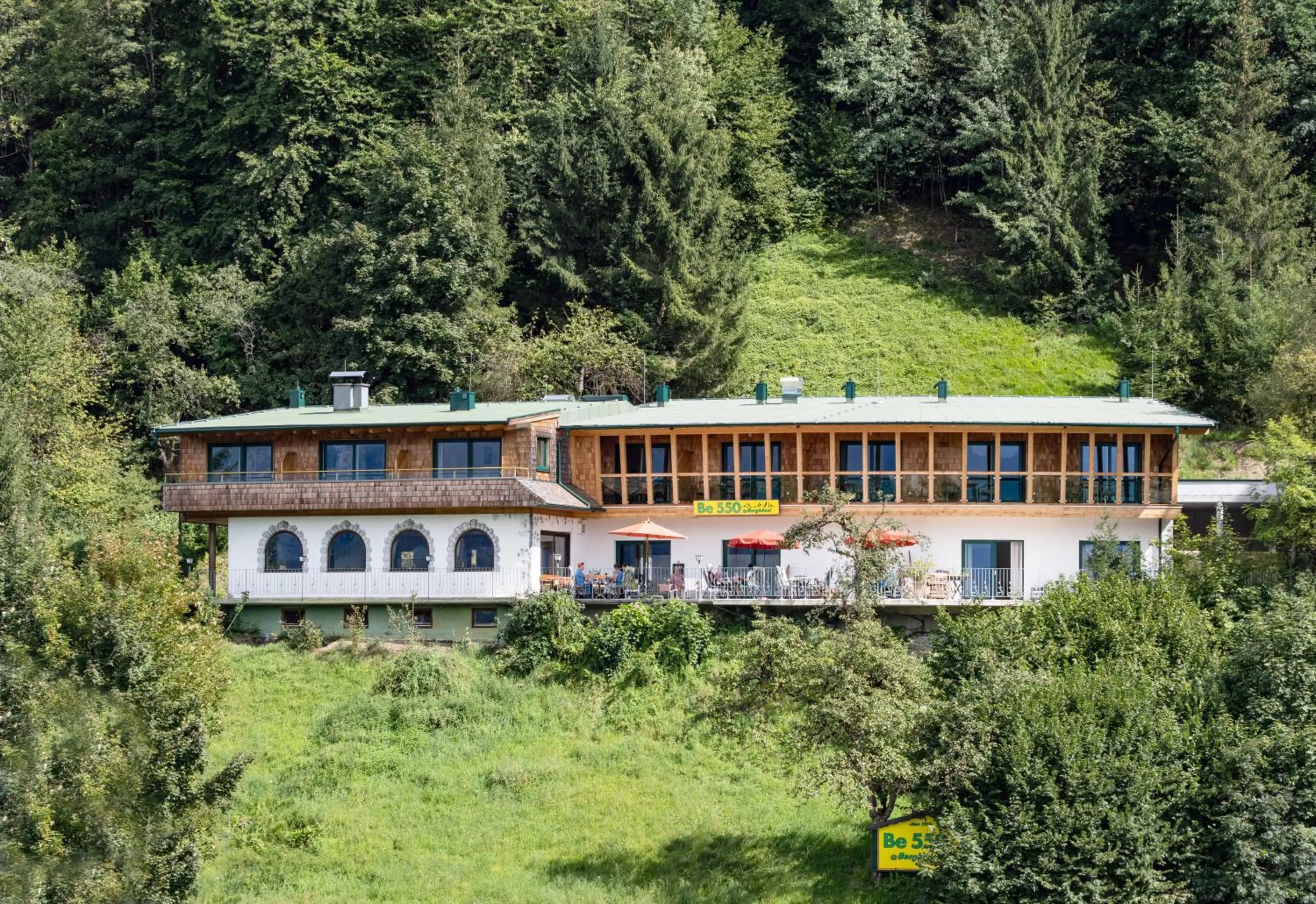 Property building in Be 550
