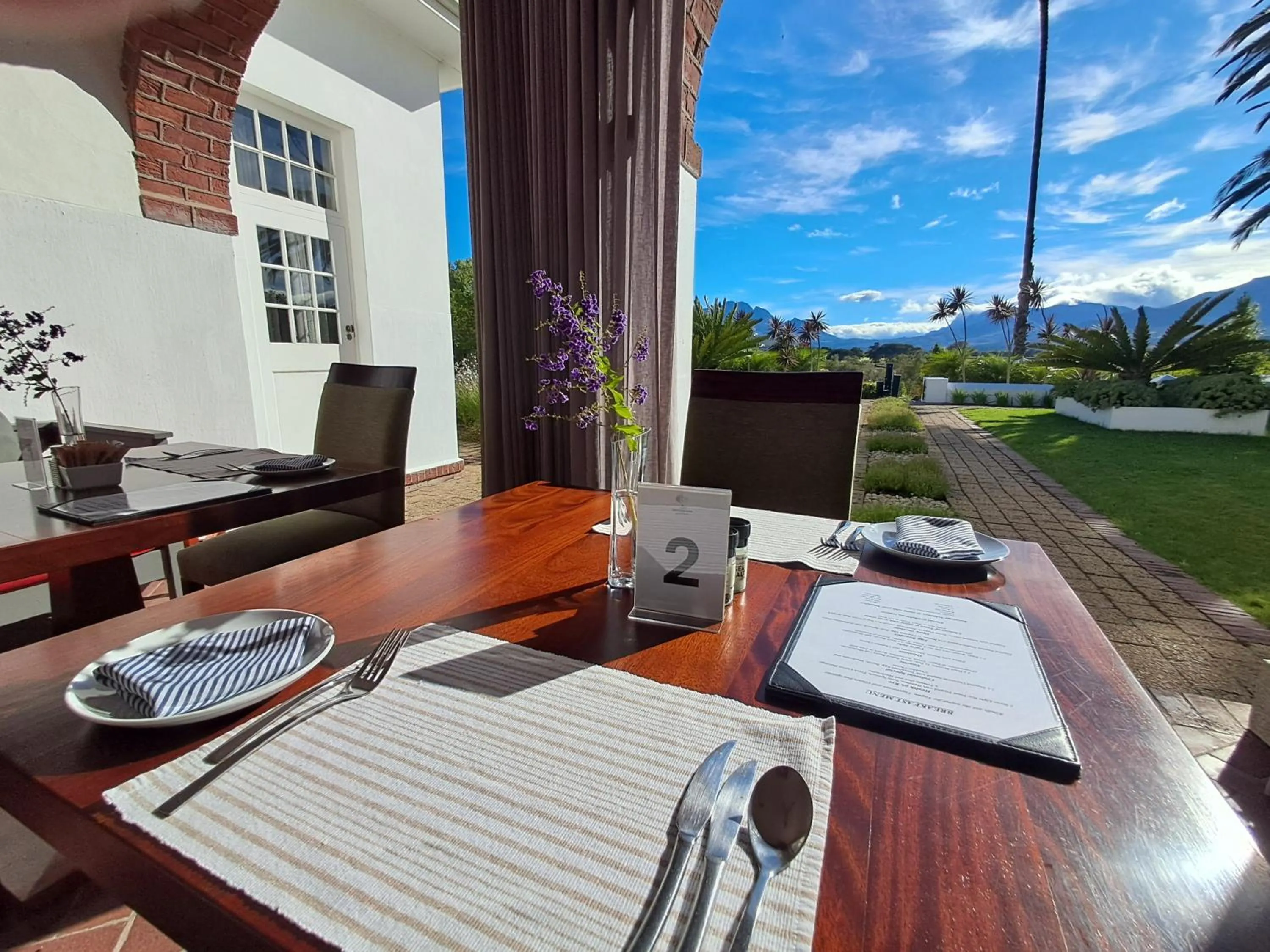 Breakfast in Wild Mushroom Country House